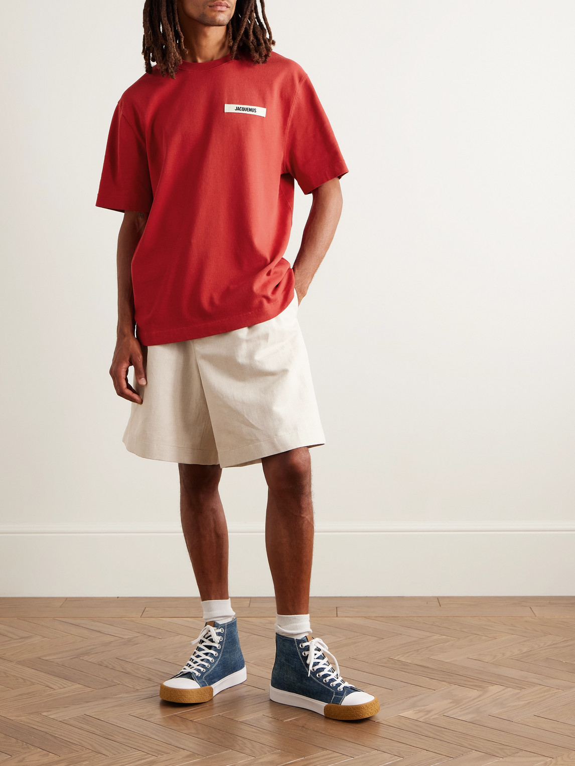Jacquemus Round Neck Short Sleeve T-shirt In Red