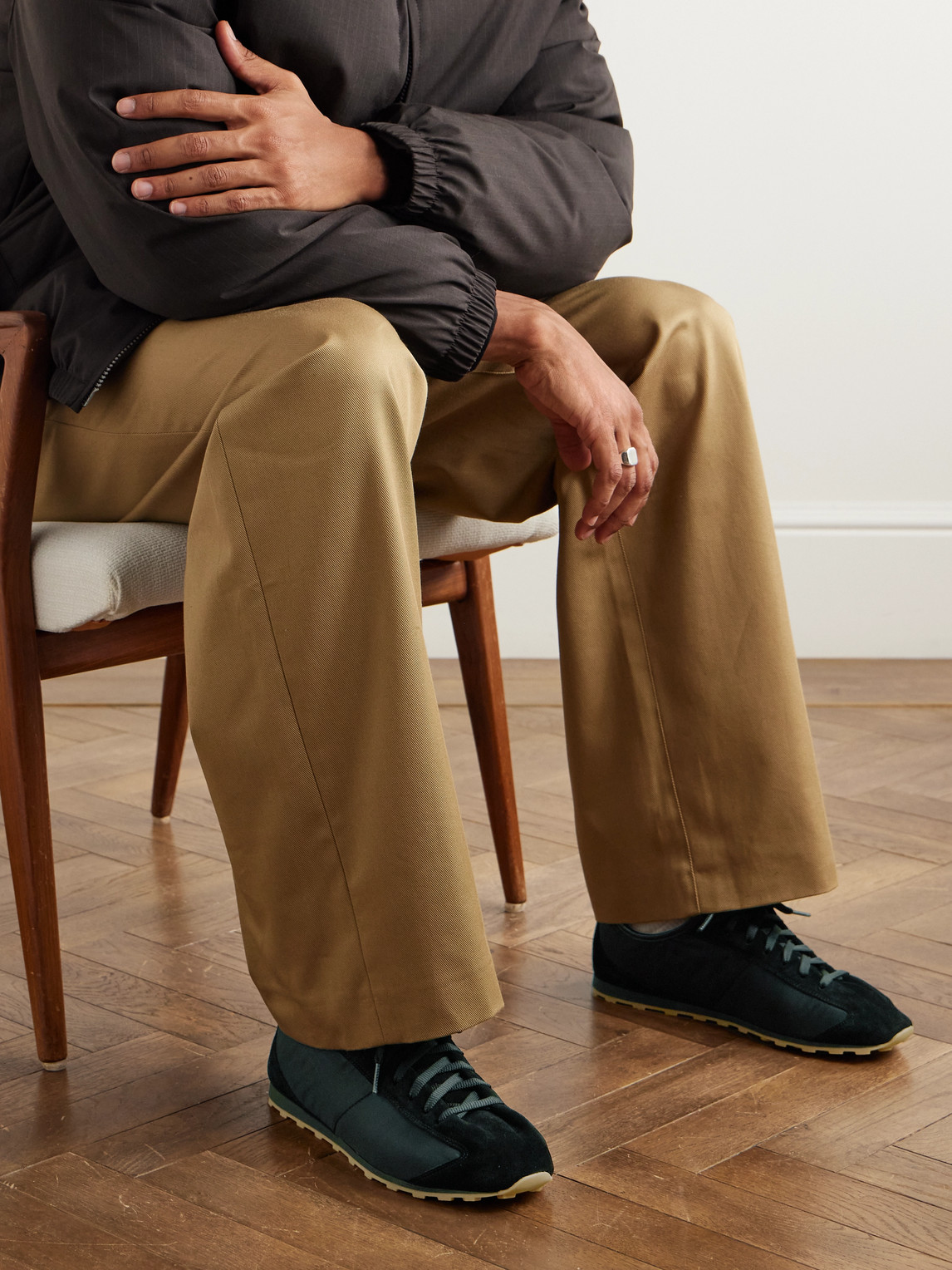 Jacquemus Smooth Suede-textured Sneakers With Contrasting Rubber Sole In Black