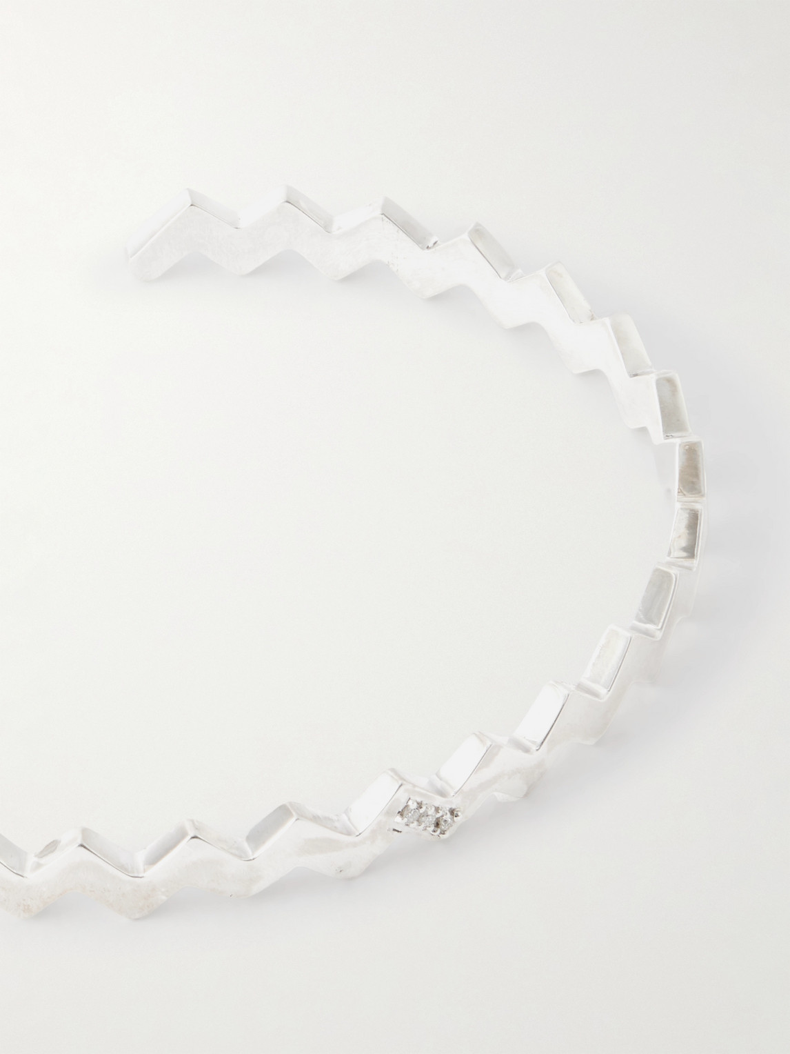 Mikia Sterling Silver Diamonds Bangle In Silver