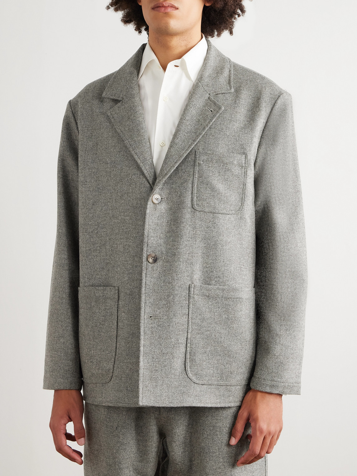 De Bonne Facture Traveler Wool-twill Suit Jacket In Gray