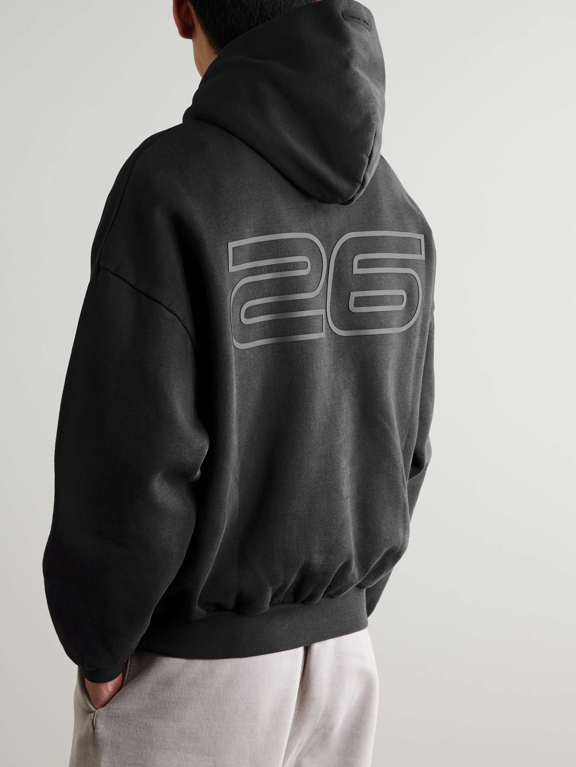 FEAR OF GOD ESSENTIALS 