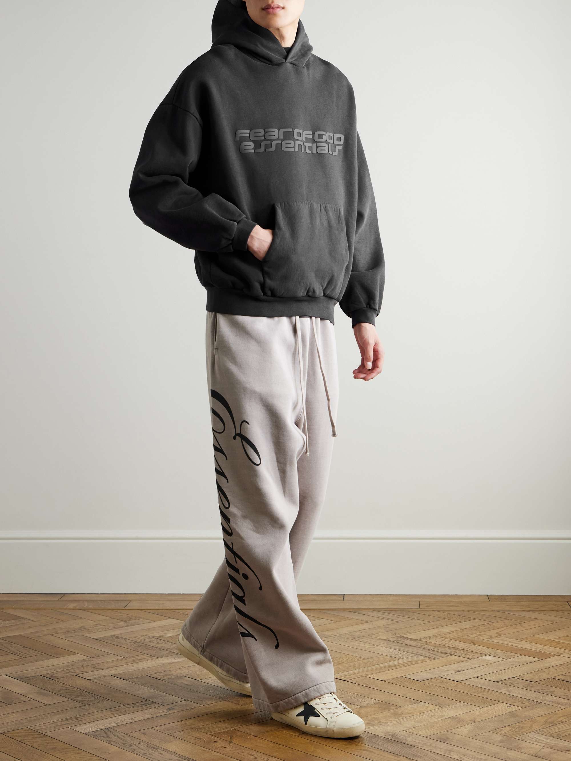 FEAR OF GOD ESSENTIALS 