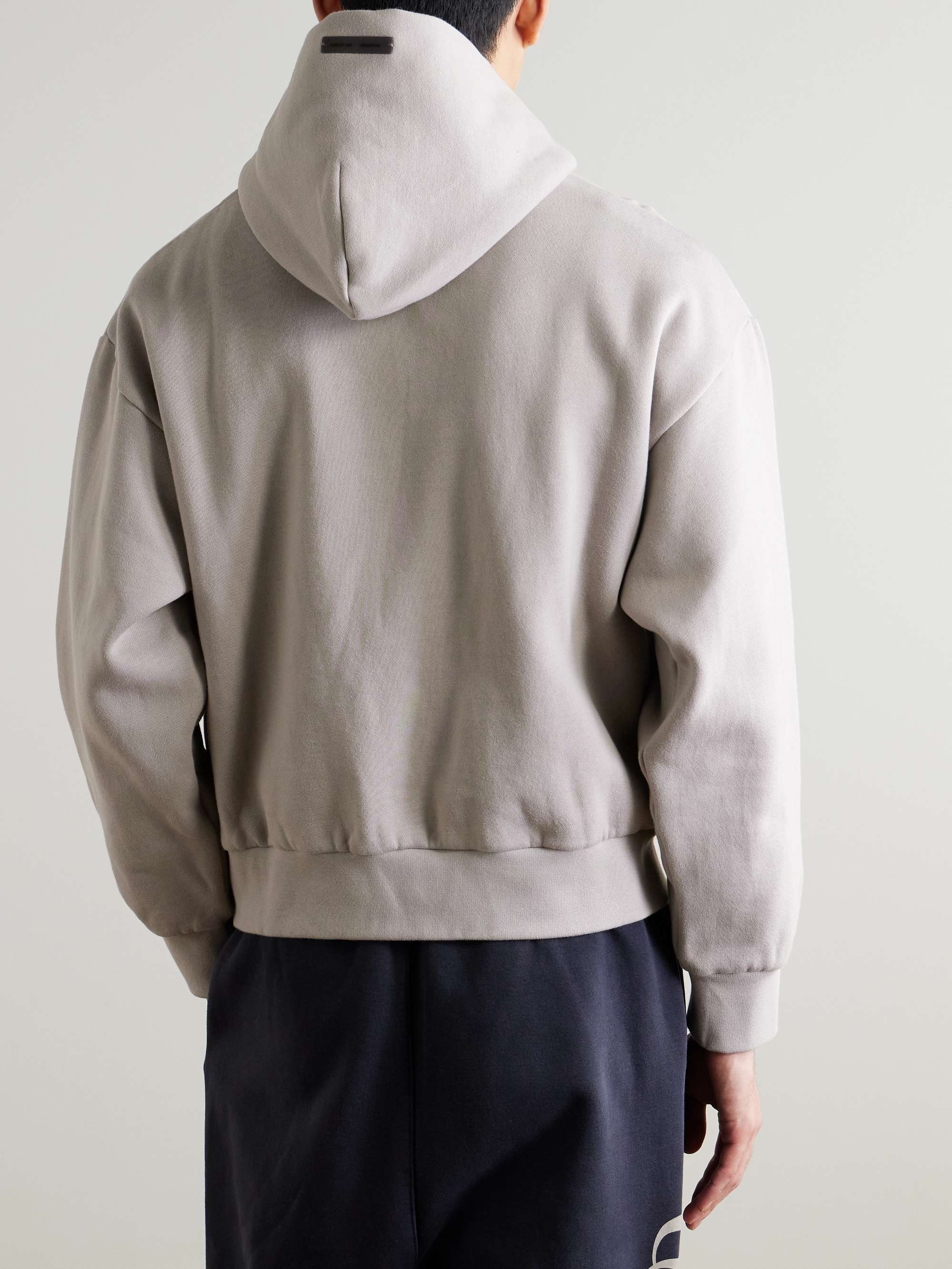 FEAR OF GOD ESSENTIALS 