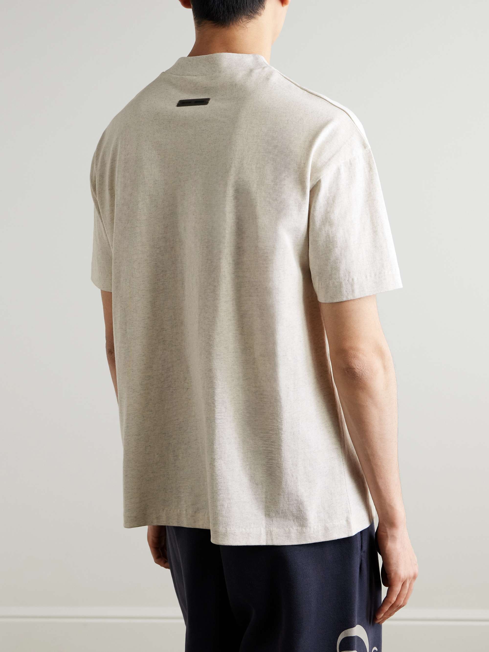 FEAR OF GOD ESSENTIALS 