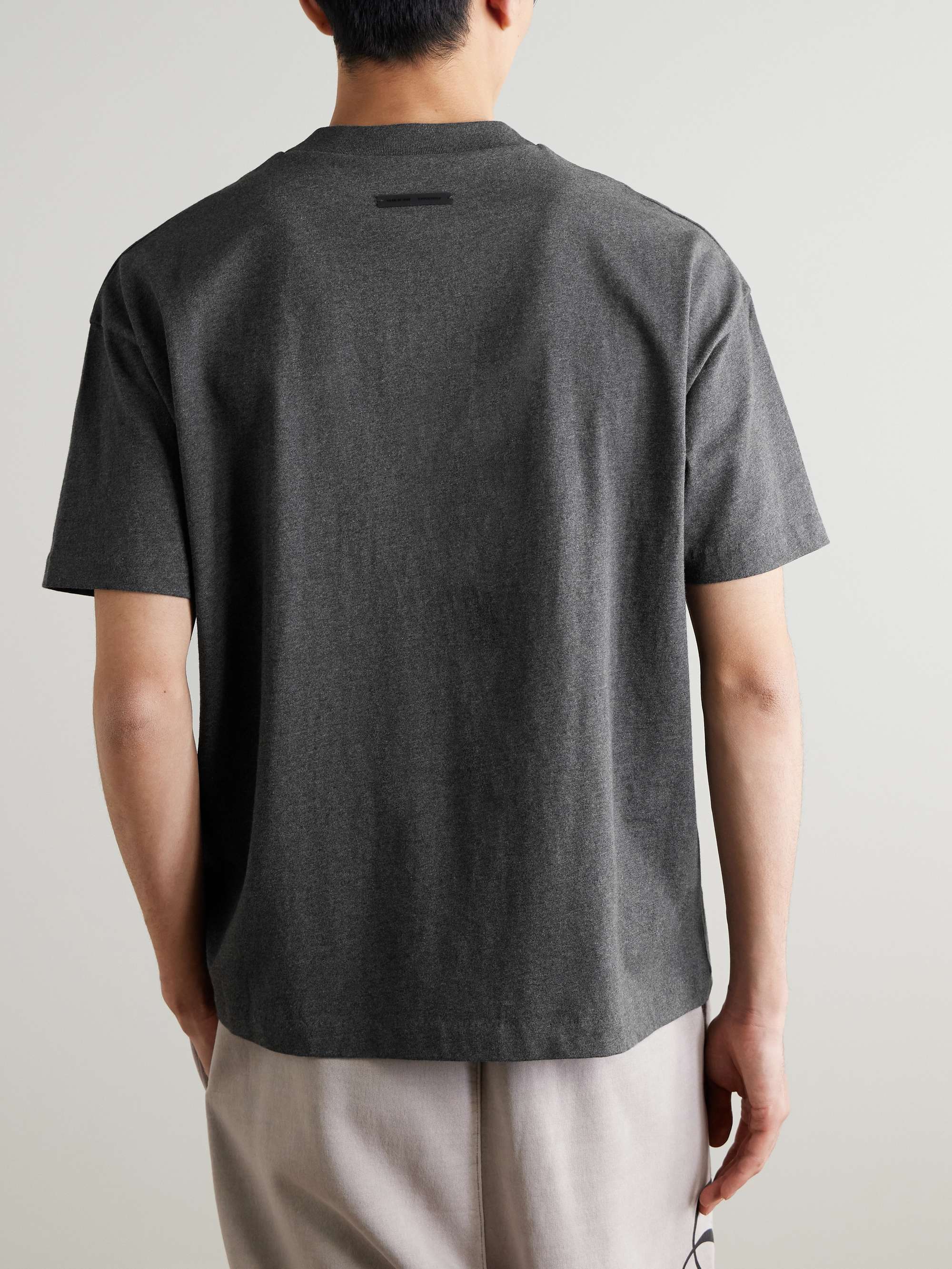 FEAR OF GOD ESSENTIALS 