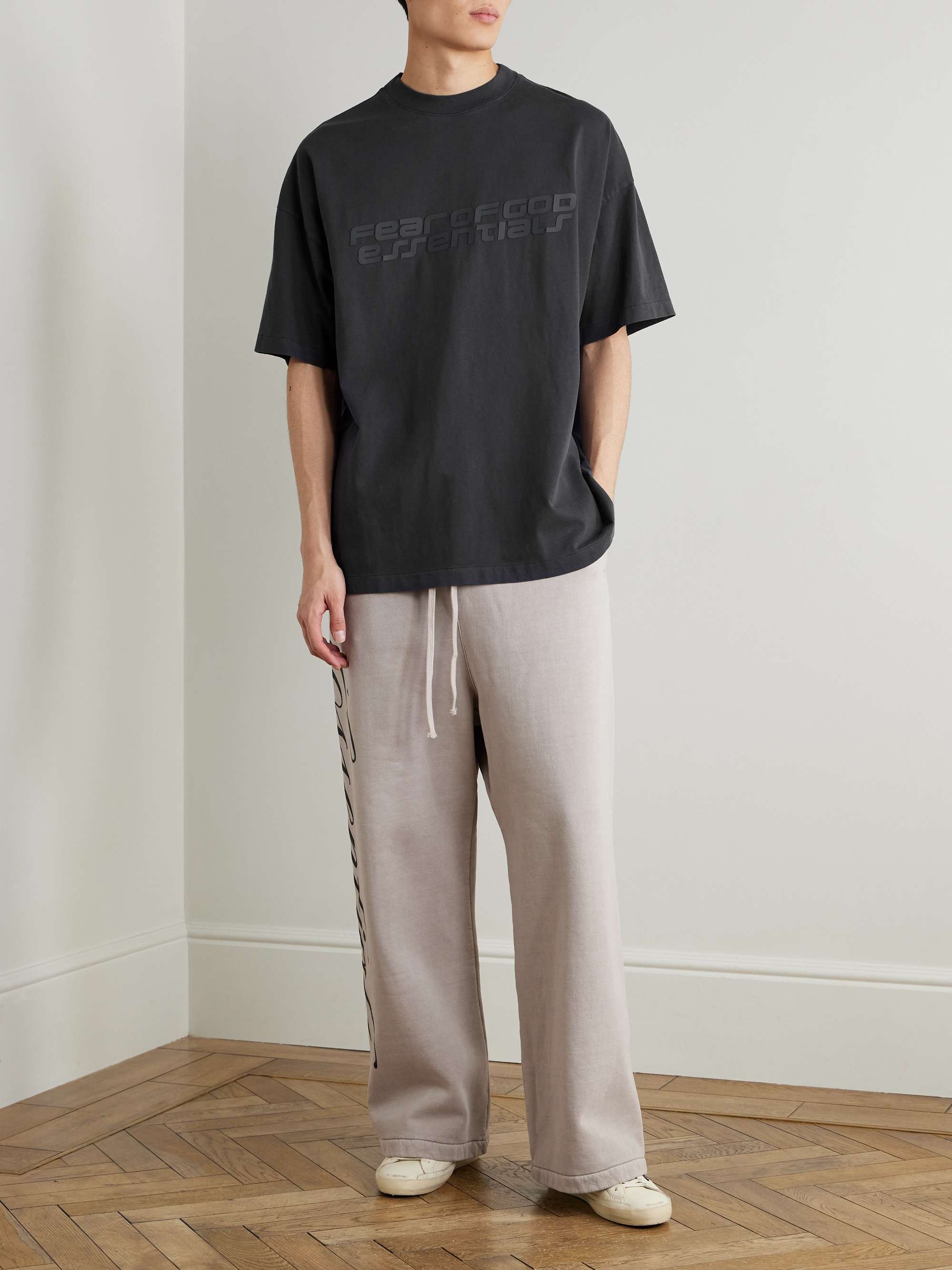 FEAR OF GOD ESSENTIALS 