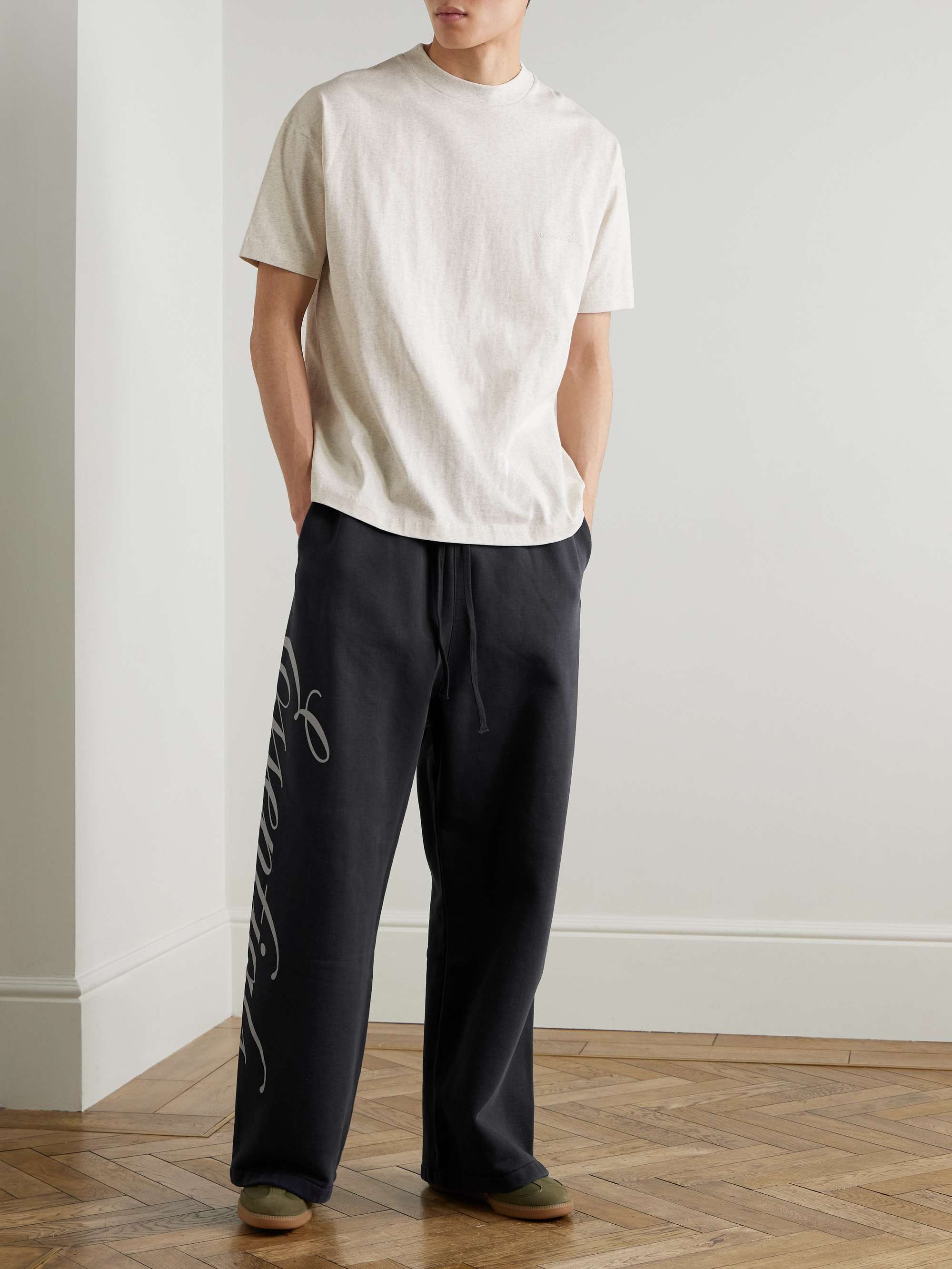 FEAR OF GOD ESSENTIALS 