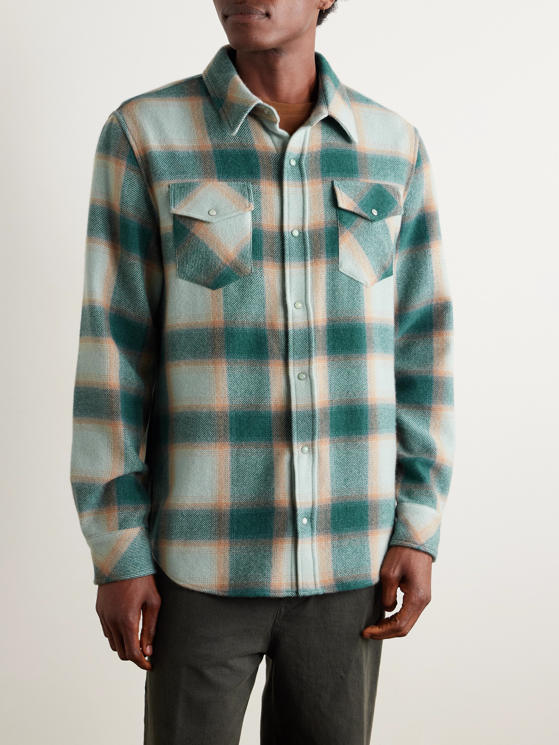 God's True Cashmere Shadow Plaid Cashmere Shirt With Emerald In Green