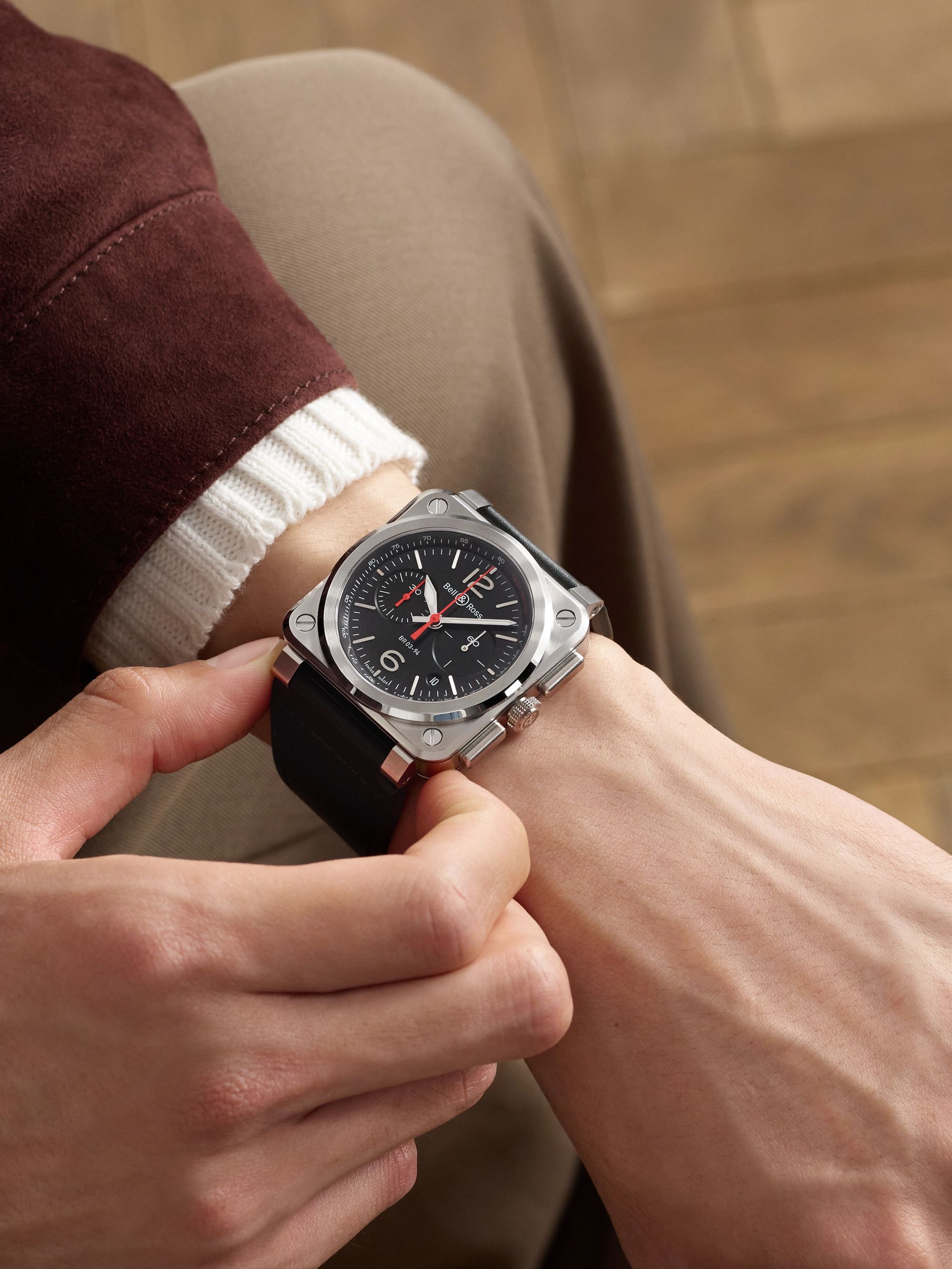BELL & ROSS 