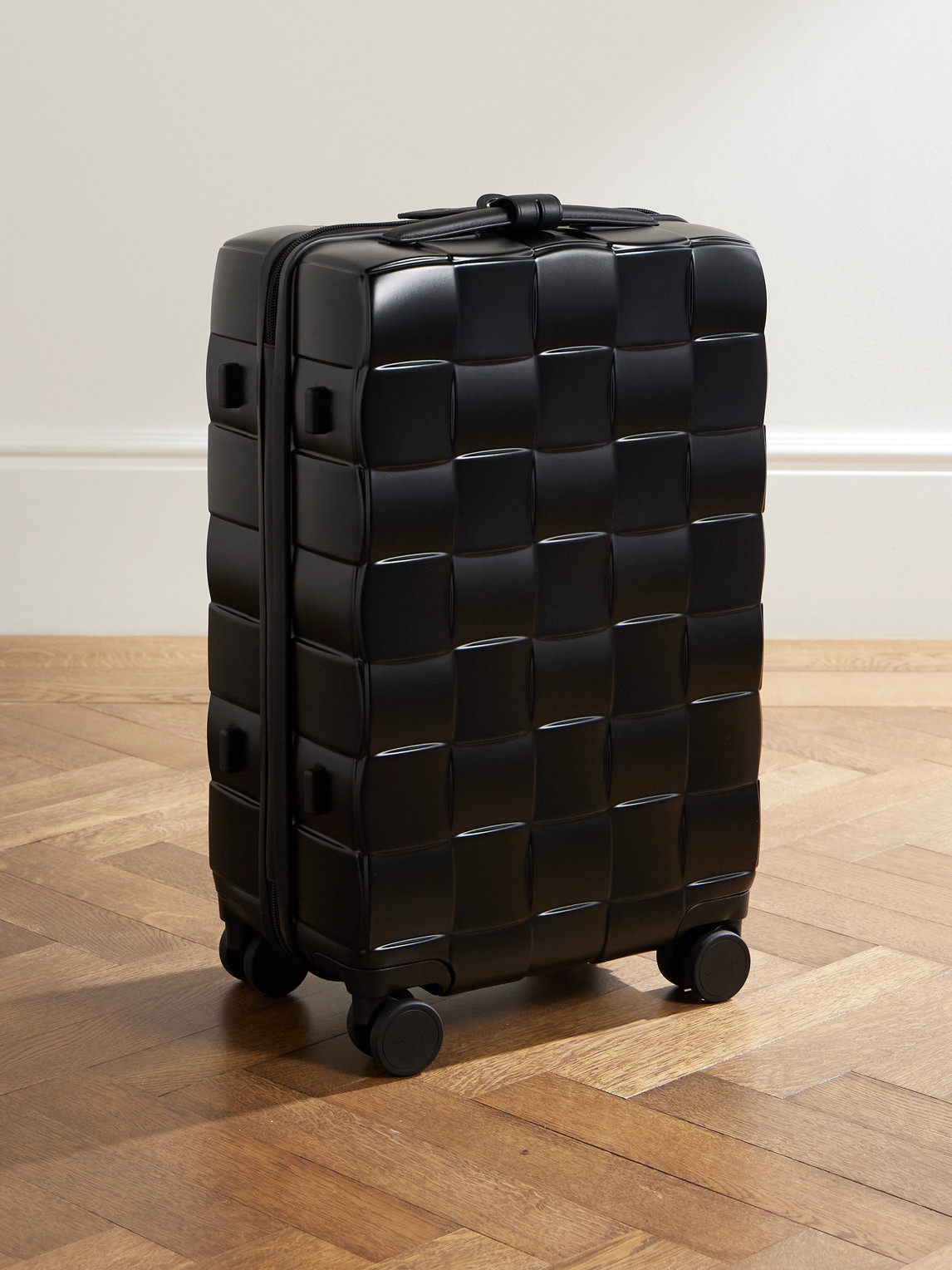 Bottega Veneta Odyssey 55cm Leather-trimmed Intrecciato Polycarbonate Suitcase In Black