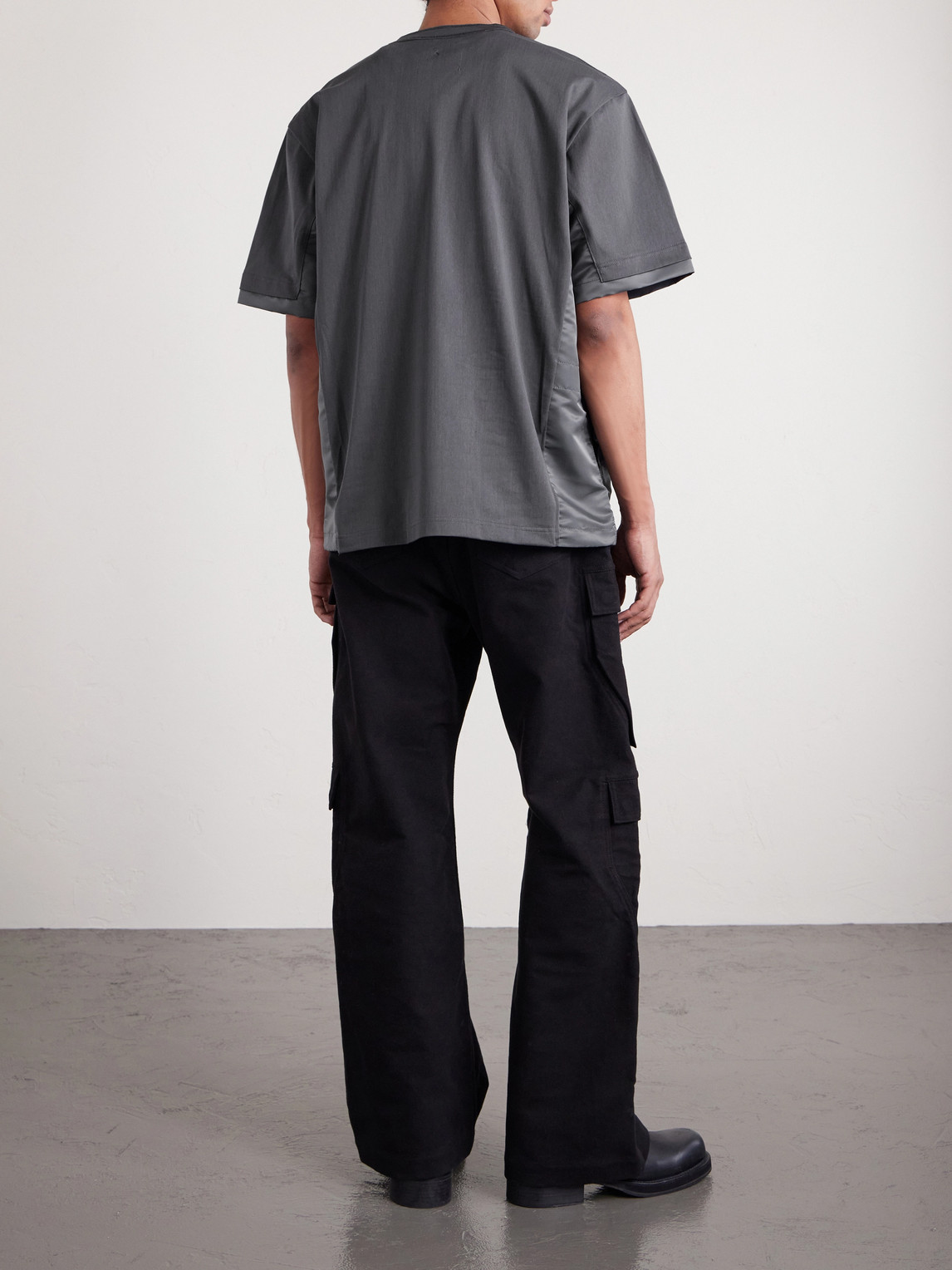 Sacai Appliquéd Shell-trimmed Cotton-jersey T-shirt In Gray