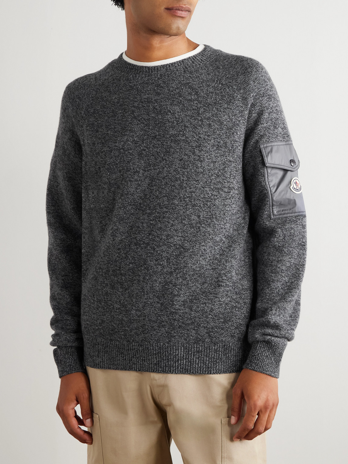 Moncler Wool Cashmere Pocket Sweater In Gray