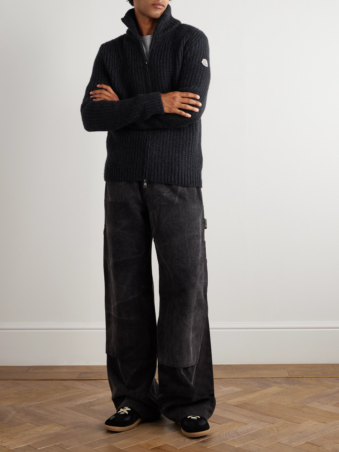 Moncler Logo-appliquéd Ribbed Alpaca-blend Zip-up Cardigan In Gold