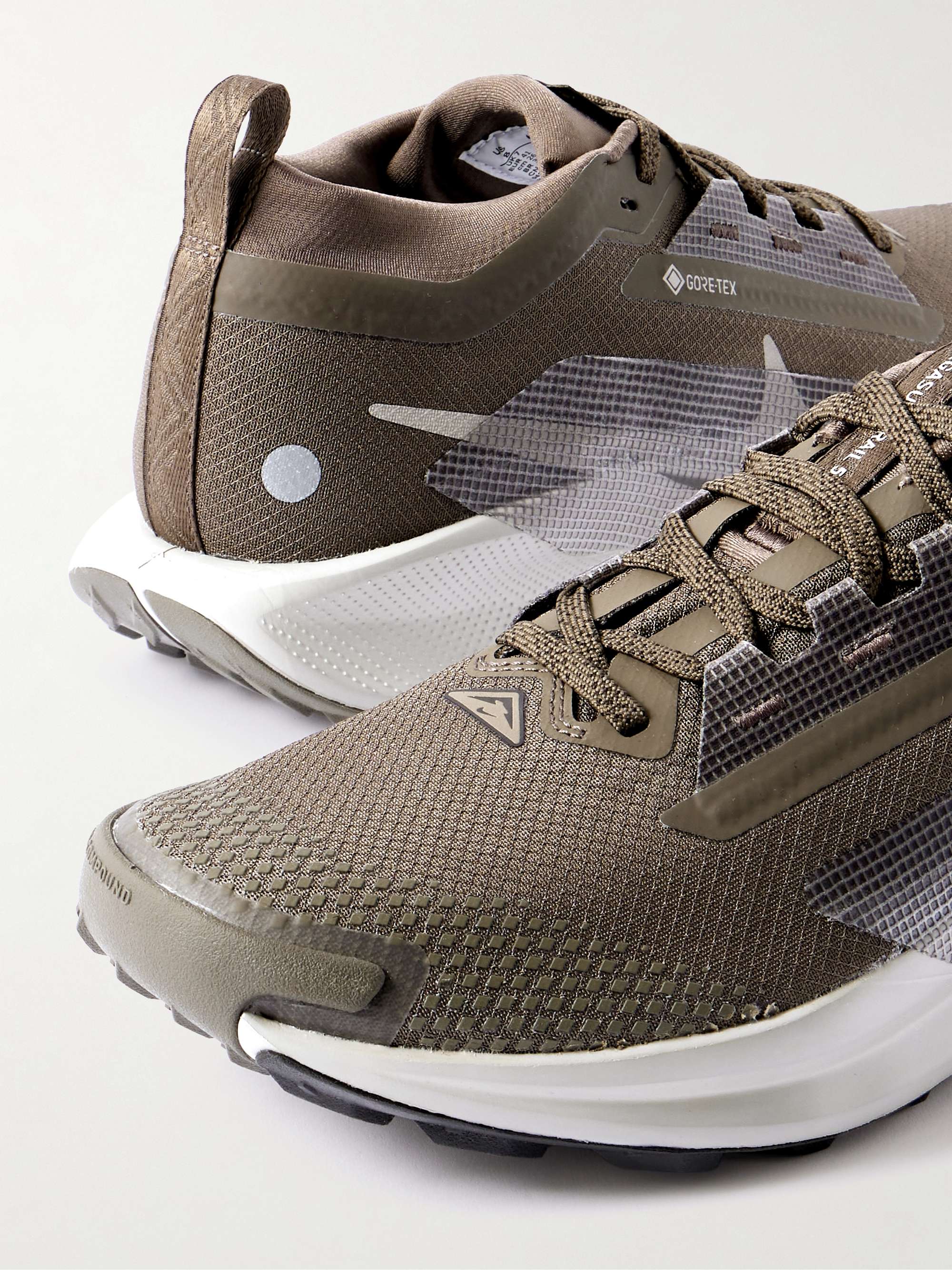 NIKE RUNNING 