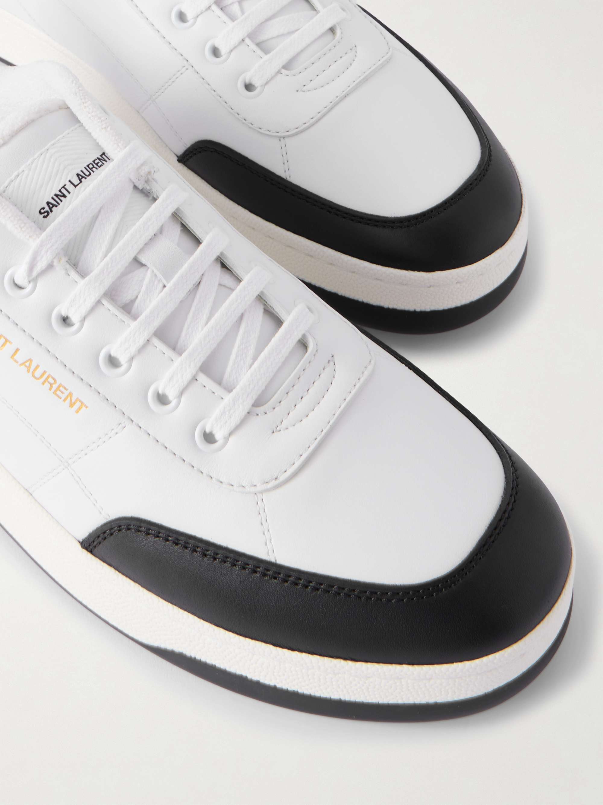 SAINT LAURENT 