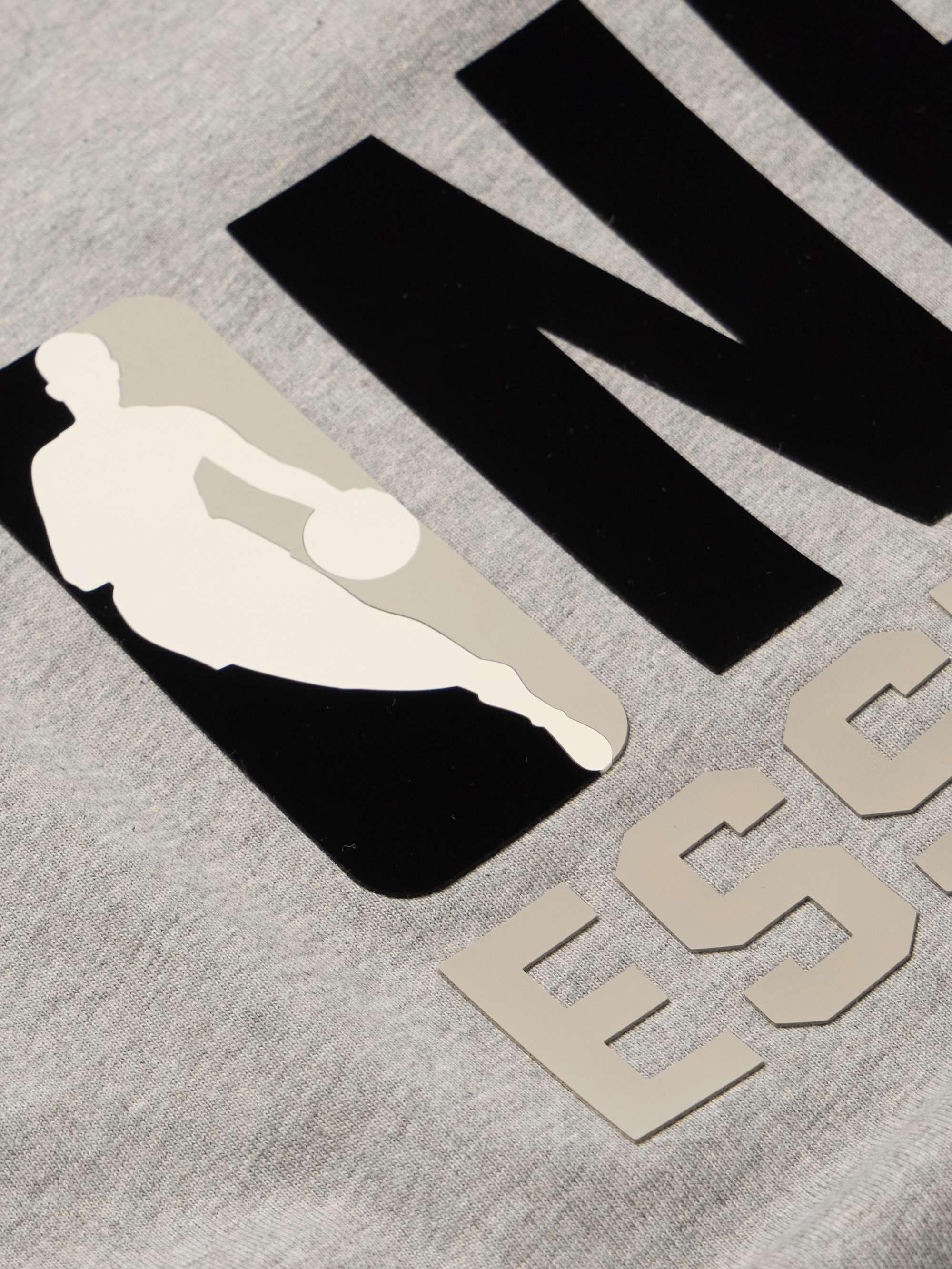 FEAR OF GOD ESSENTIALS 