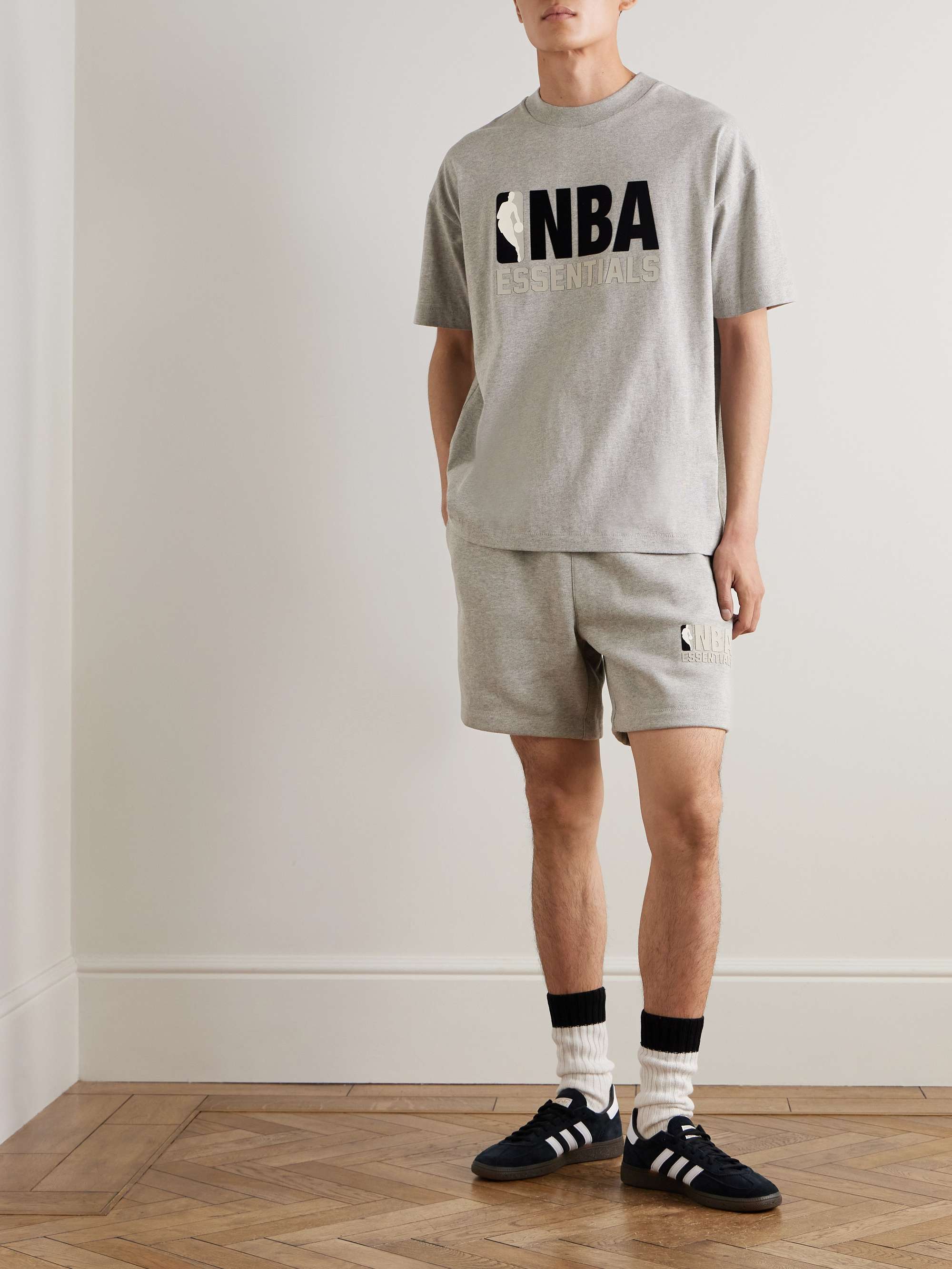 FEAR OF GOD ESSENTIALS 