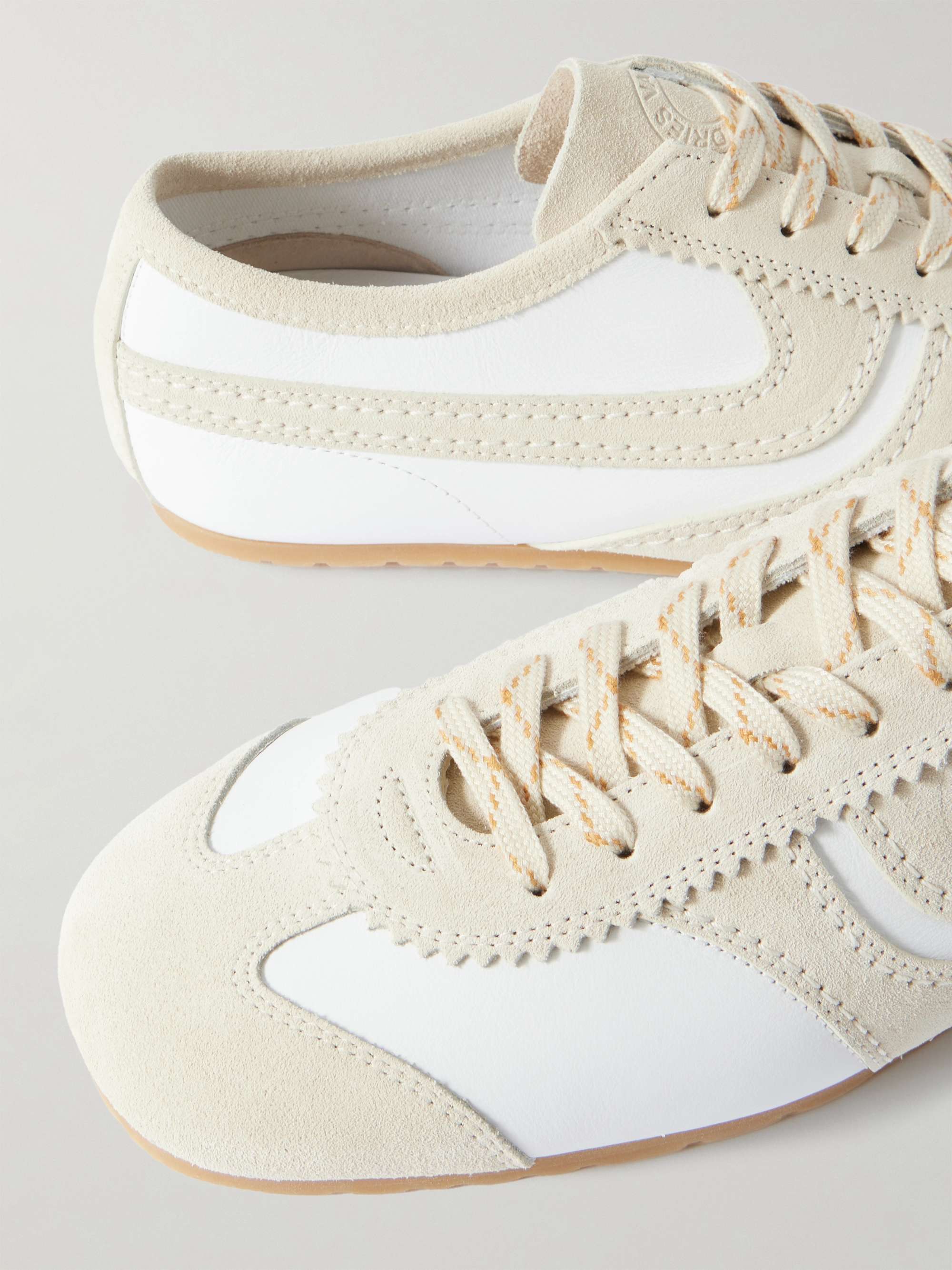 靴 DRIES VAN NOTEN / white leather shoes DRIES VAN NOTEN Suede-trimmed leather sneakers | NET-A-PORTER