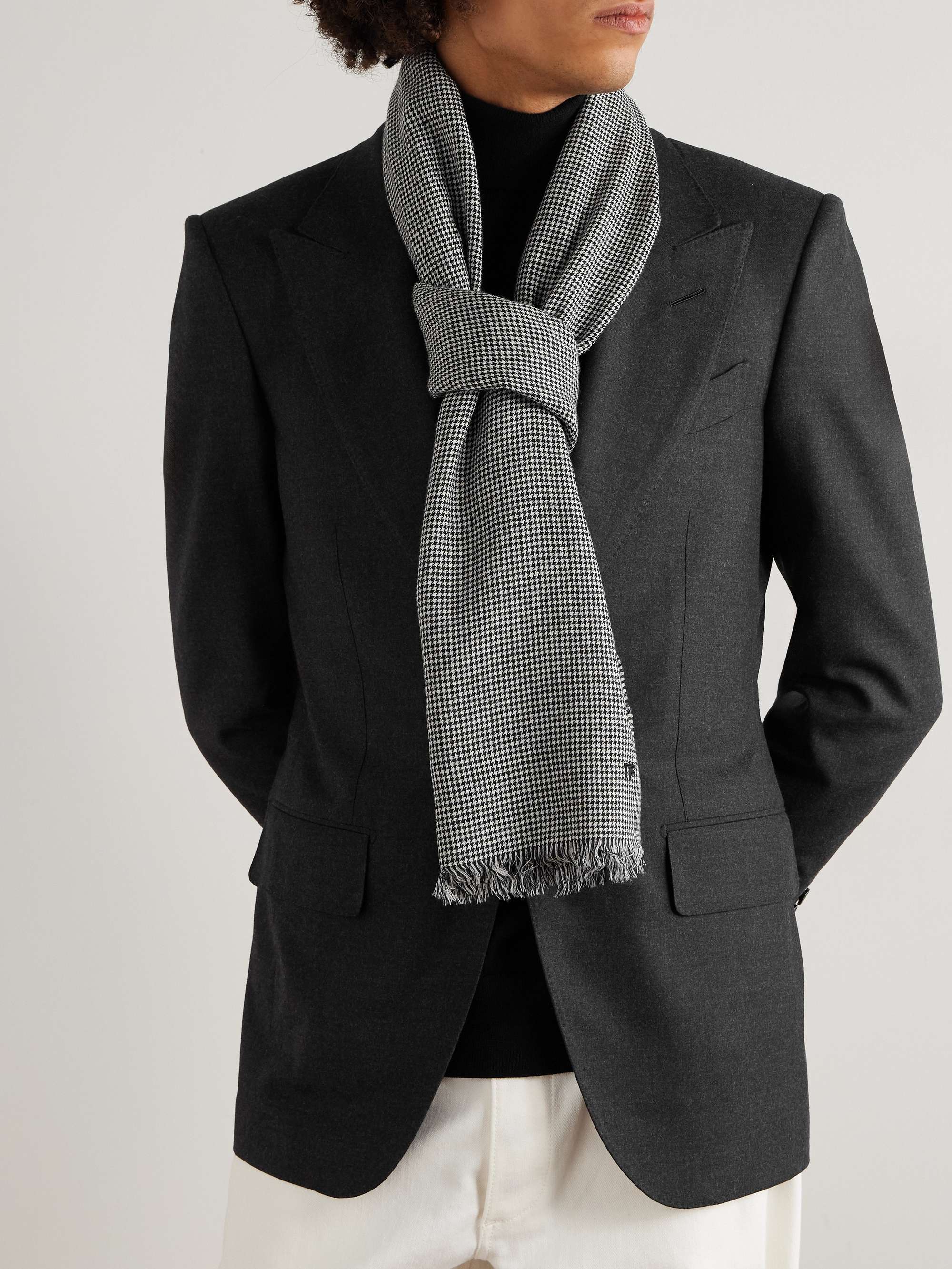 TOM FORD 