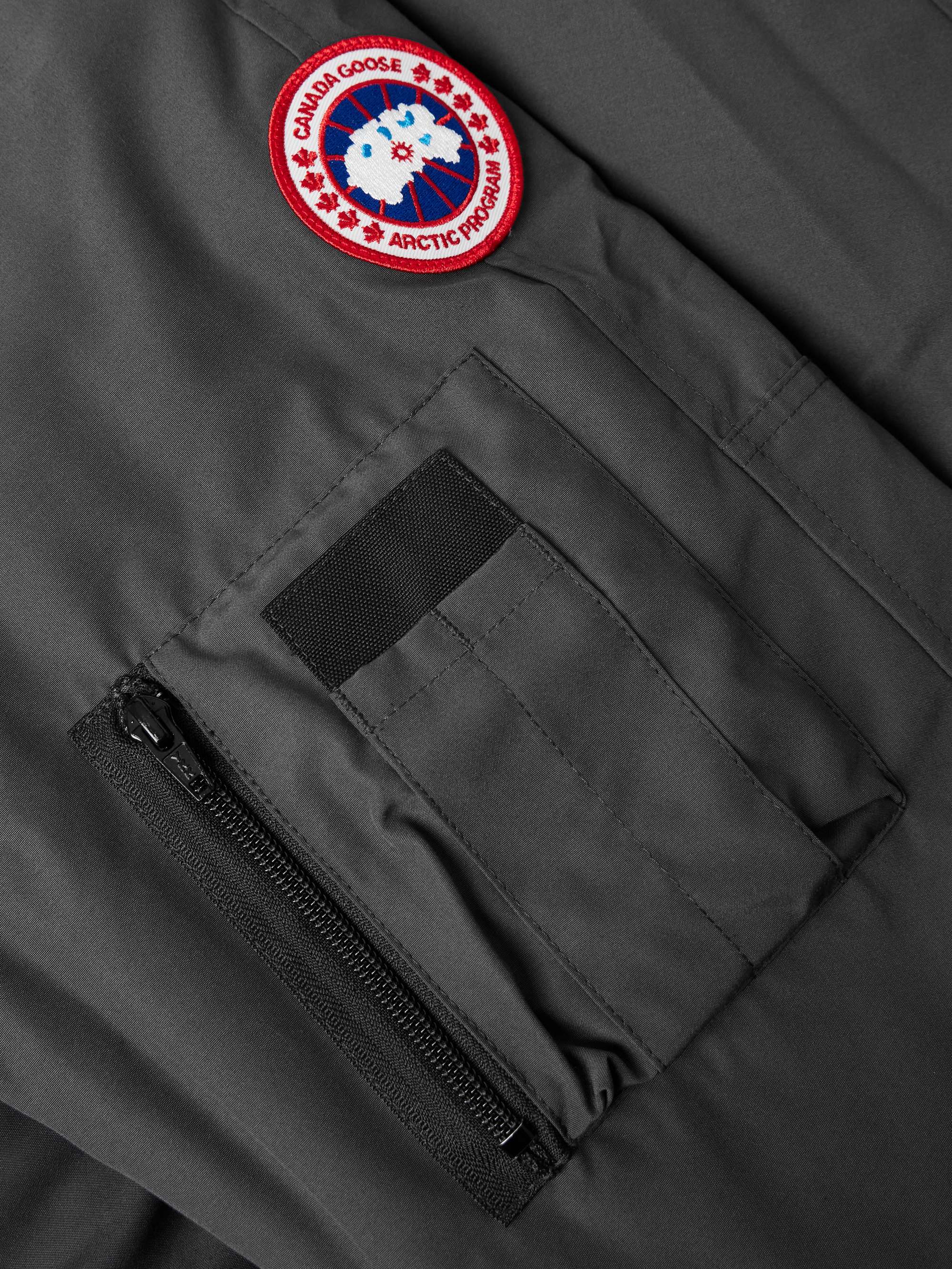 CANADA GOOSE جاكيت Chilliwack بقبعة من قماش ®Arctic Tech محشو بالزغب