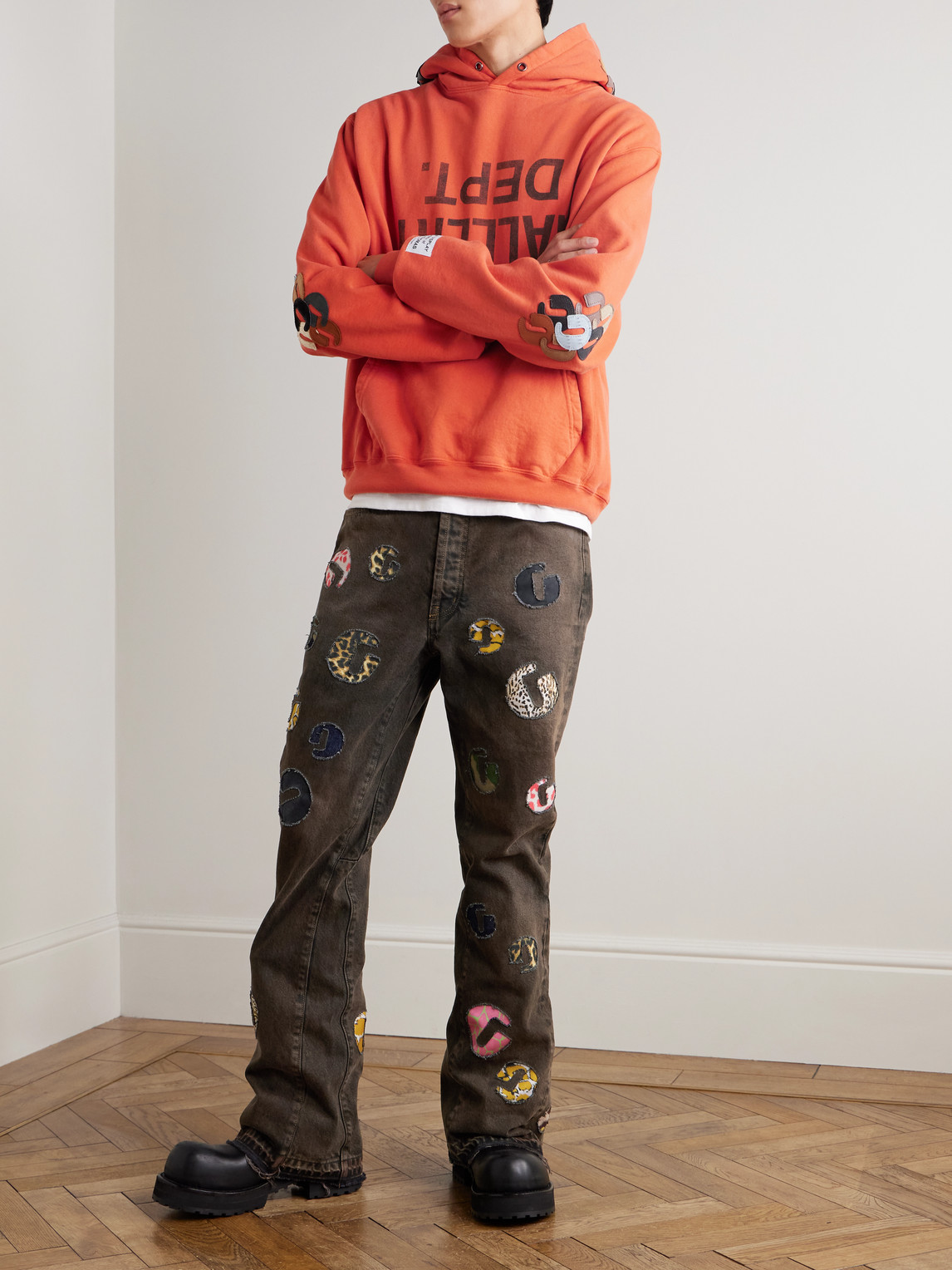 Gallery Dept. G-time Flared Logo-appliquéd Jeans In Brown
