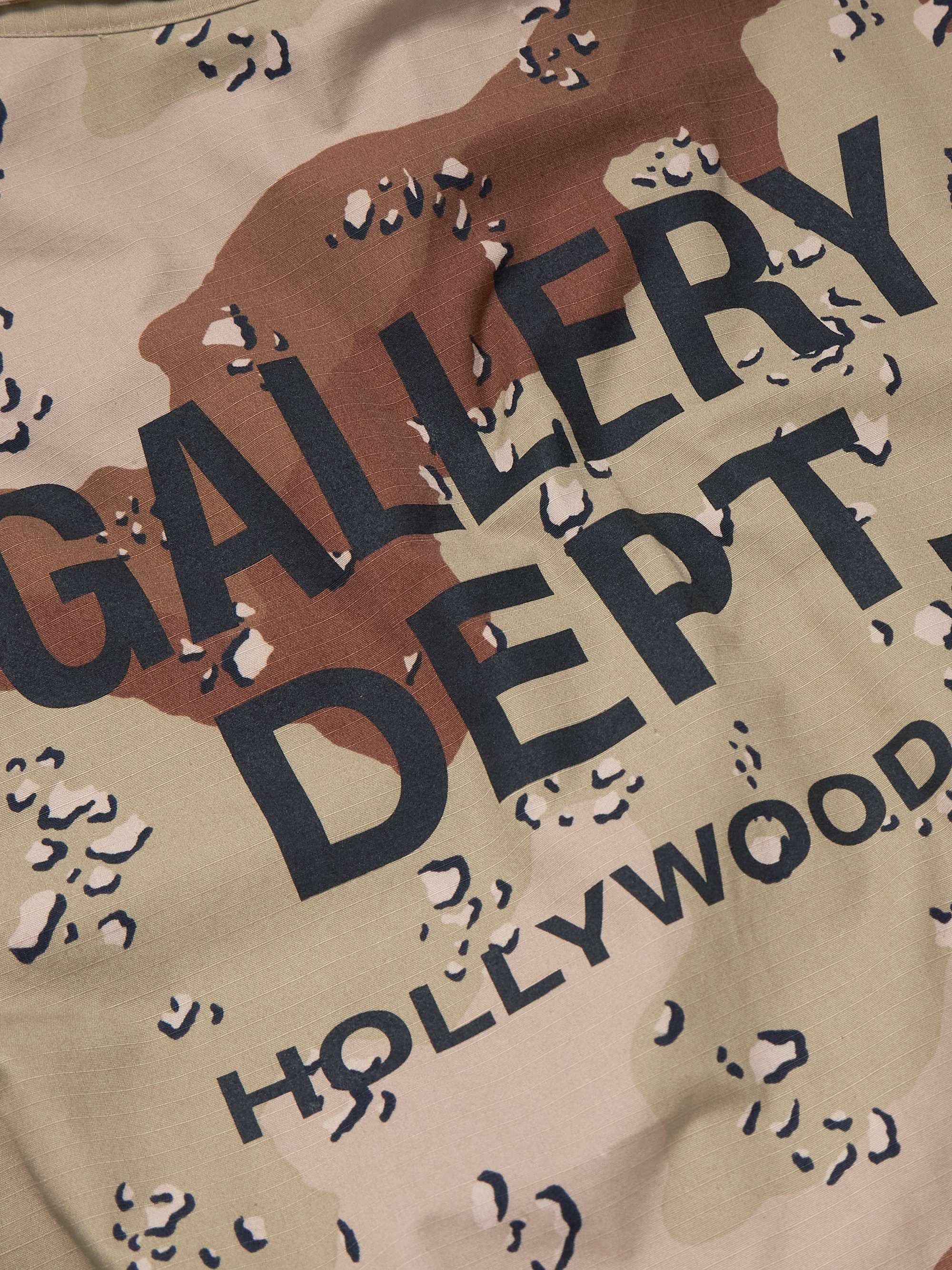 GALLERY DEPT. جاكيت Montecito من قطن ريبستوب مزين بطبعة شعار العلامة ونقشة التمويه