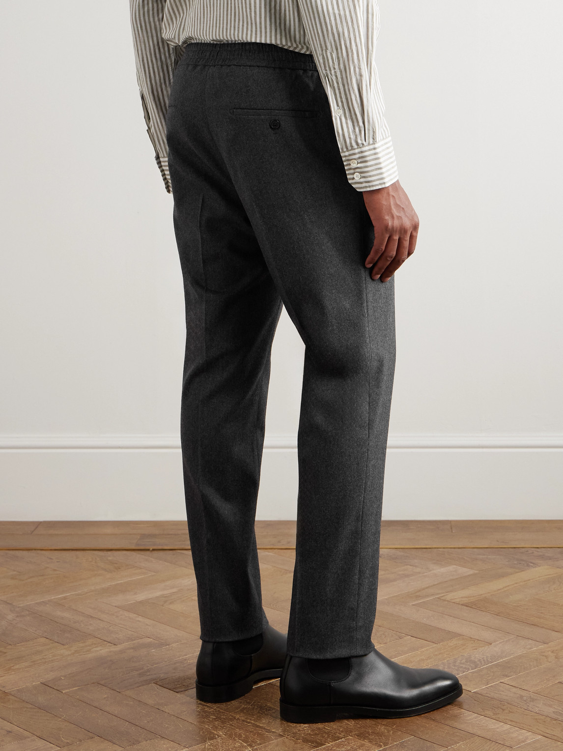 Incotex Tapered Pleated Wool And Cashmere-blend Trousers In Black