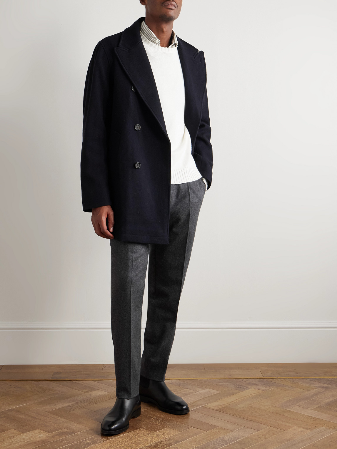 Incotex Tapered Pleated Wool And Cashmere-blend Trousers In Black