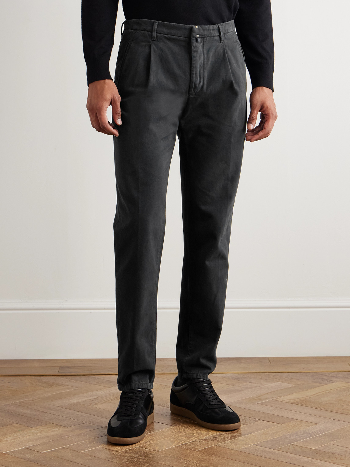 Incotex Blue Division Straight-leg Pleated Cotton And Cashmere-blend Twill Trousers In Black