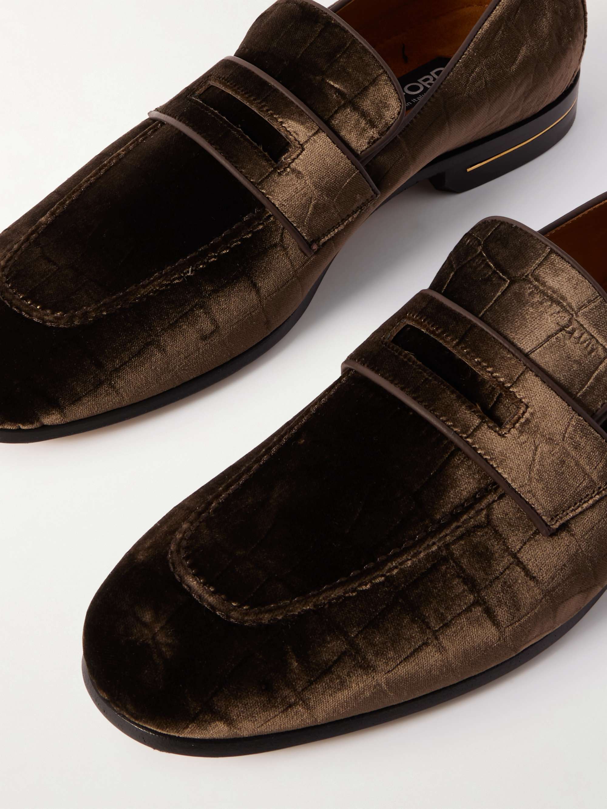 TOM FORD 