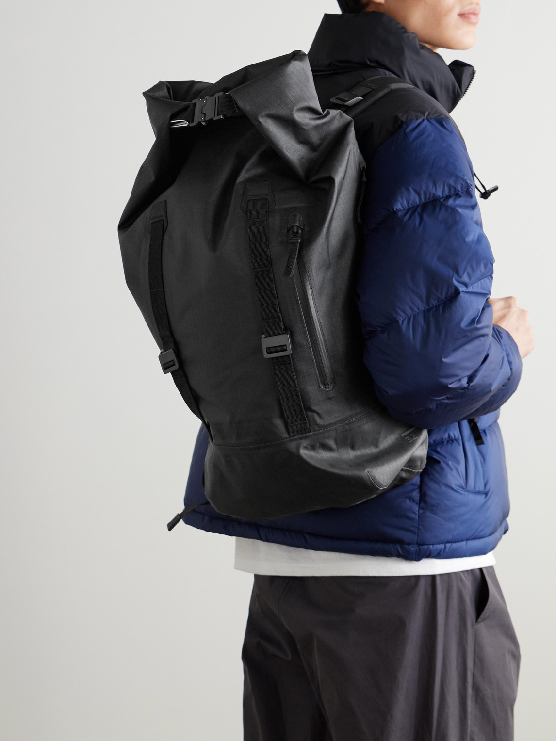 Db Journey Essential Ripstop Backpack In Black
