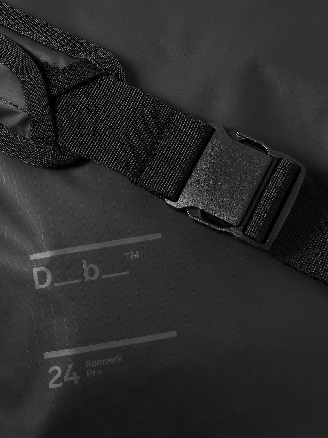 Db Journey Ramverk Pro Ripstop Messenger Bag In Black