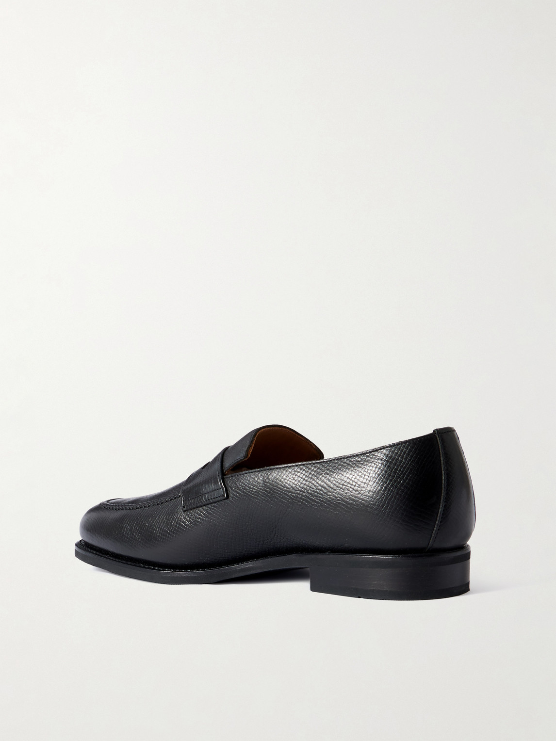 Majordome M08 Cross-grain Leather Penny Loafers In Black
