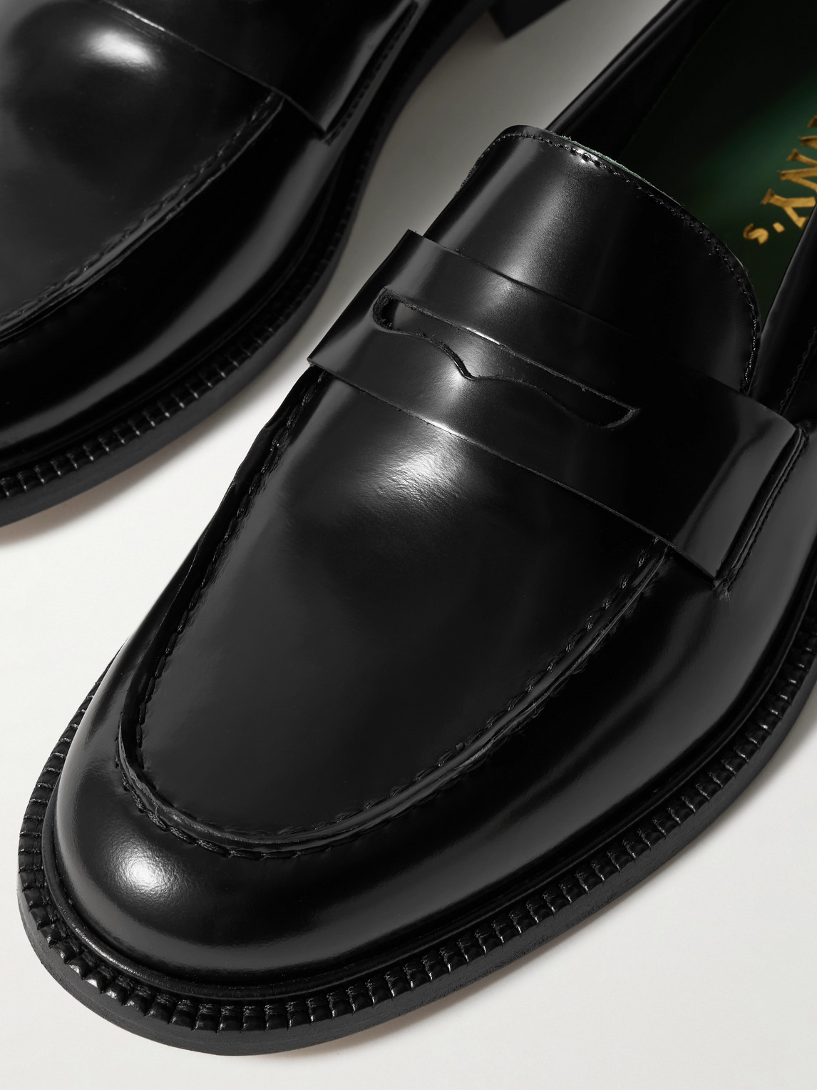 Vinny's Townee Glossed-leather Penny Loafers In Black