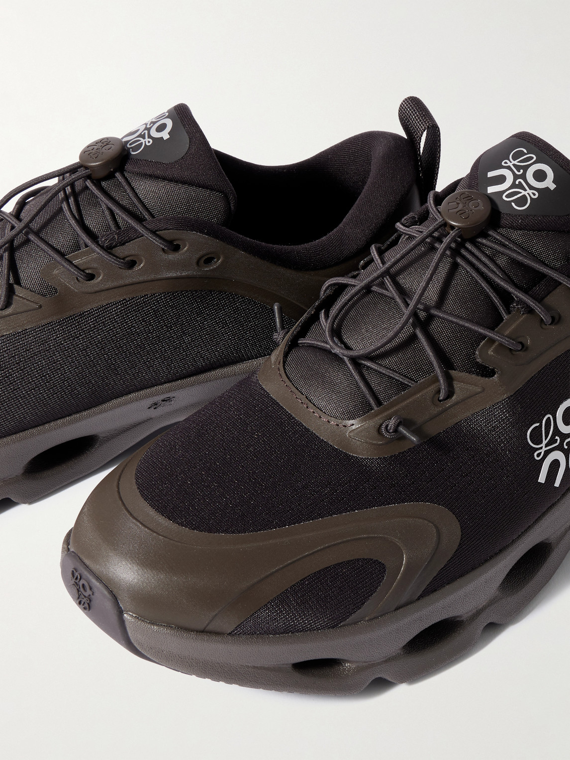 Loewe On 8 Cloud Rubber-trimmed Mesh Sneakers In Brown