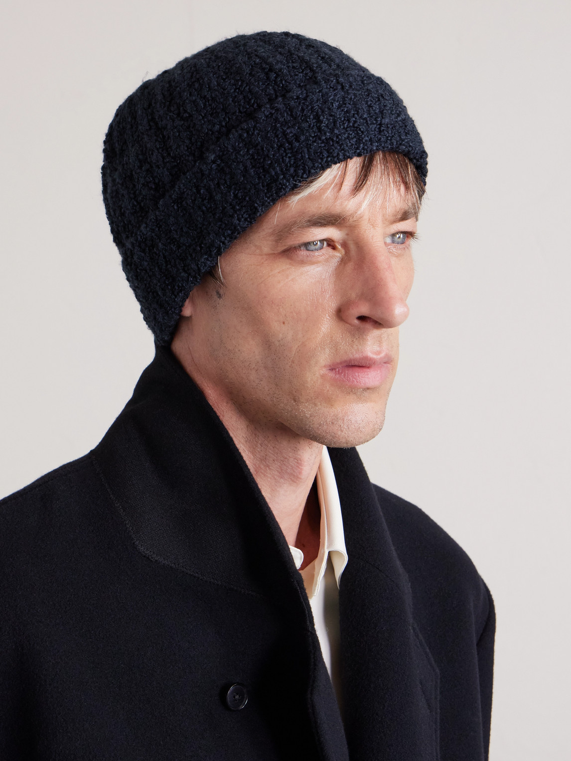 Canali Ribbed Wool And Silk-blend Beanie In Blue