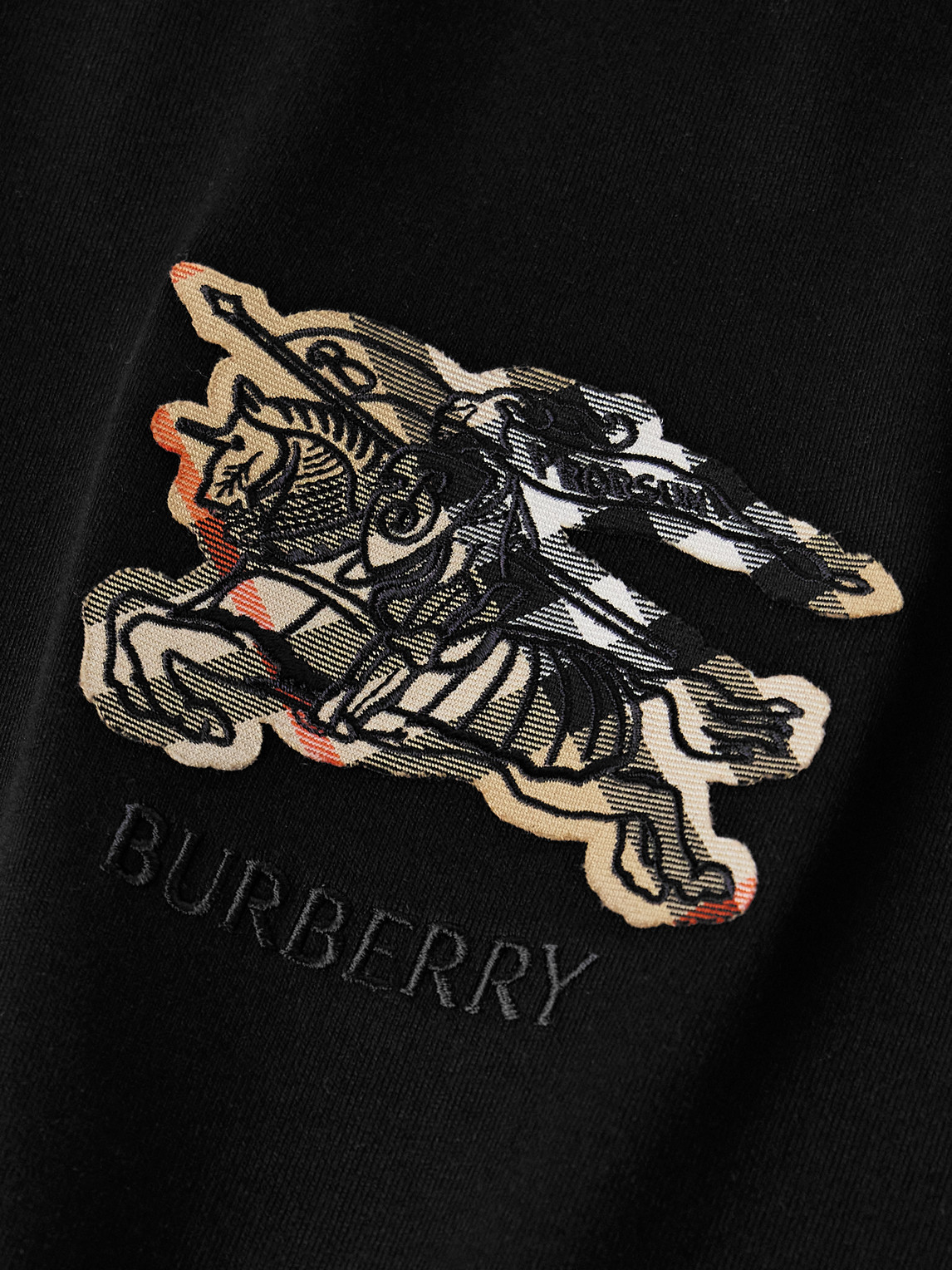 Burberry Graphic Print Crew Neck Short Sleeve T Shirt In Black