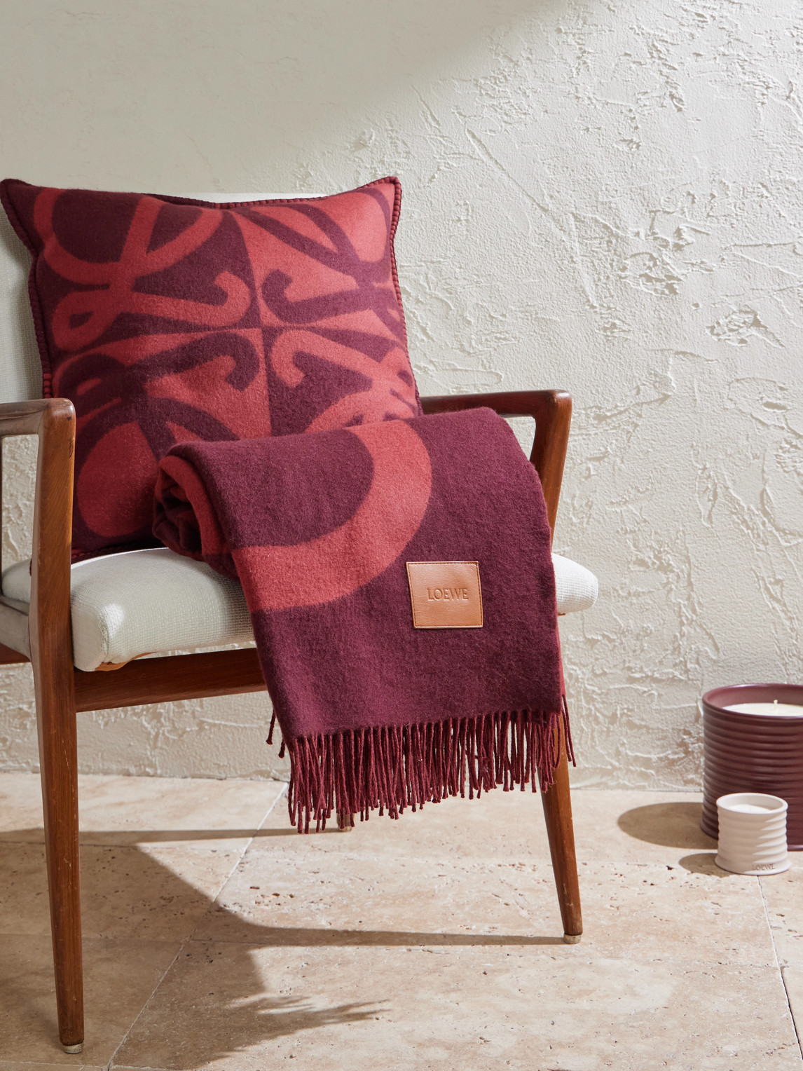 Anagram Leather-Appliquéd Fringed Logo-Jacquard Wool and Cashmere-Blend Blanket — 2