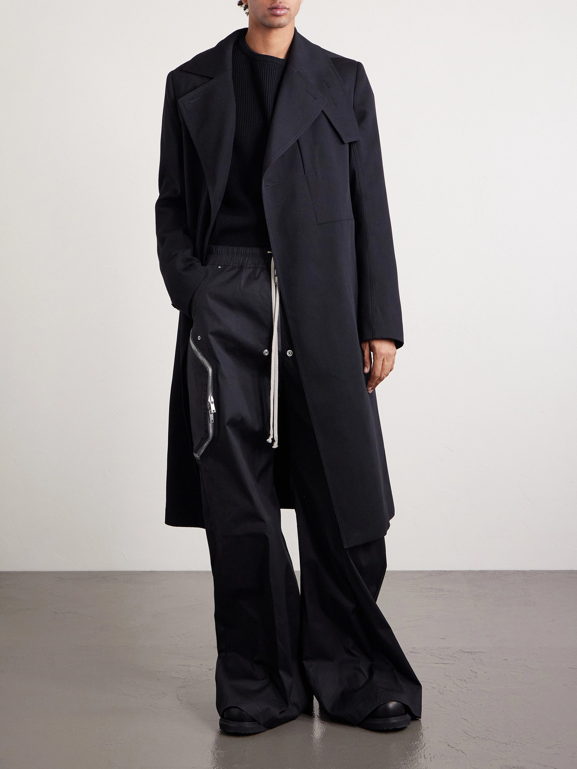 Rick Owens Heizer Belas Wide-leg Cotton-blend Poplin Drawstring Cargo Trousers In Black