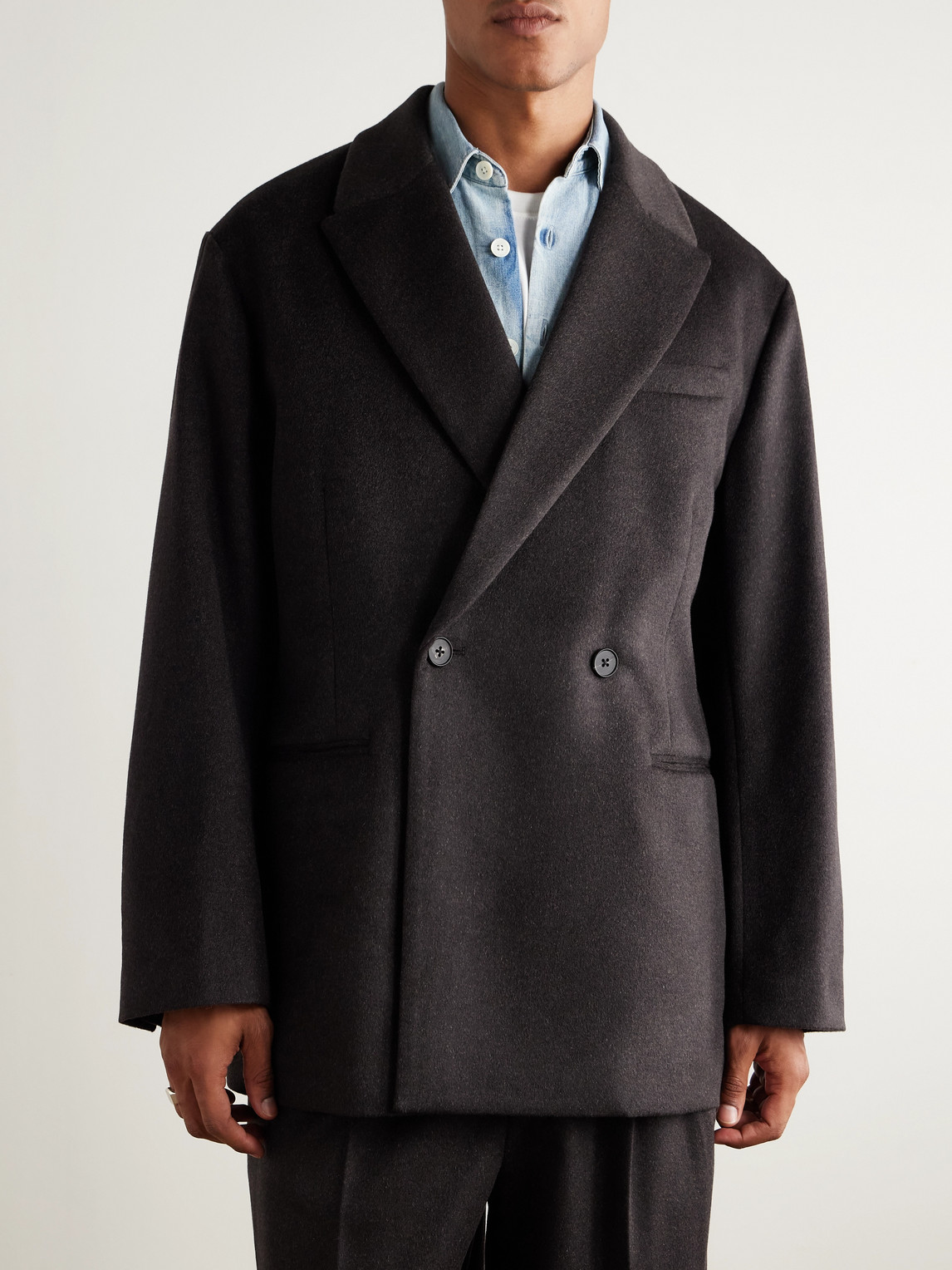 Ssstein Double-breasted Cashmere Blazer In Brown