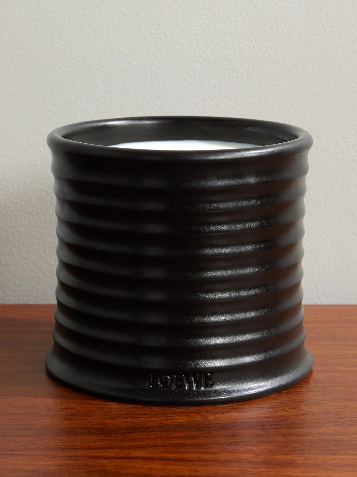 LOEWE Perfumes – Palo Santo Medium Scented Candle, 610g