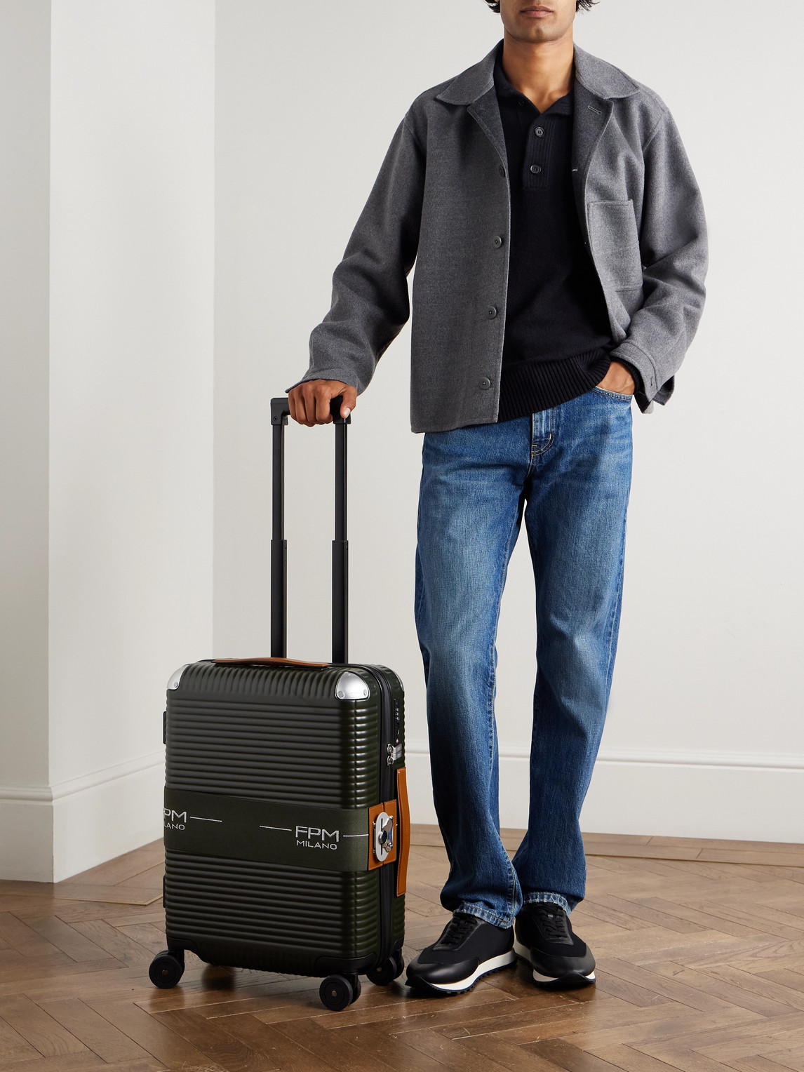 Fpm Milano Bank Zip Deluxe M 55cm Leather-trimmed Polycarbonate Spinner Carry-on Suitcase In Green
