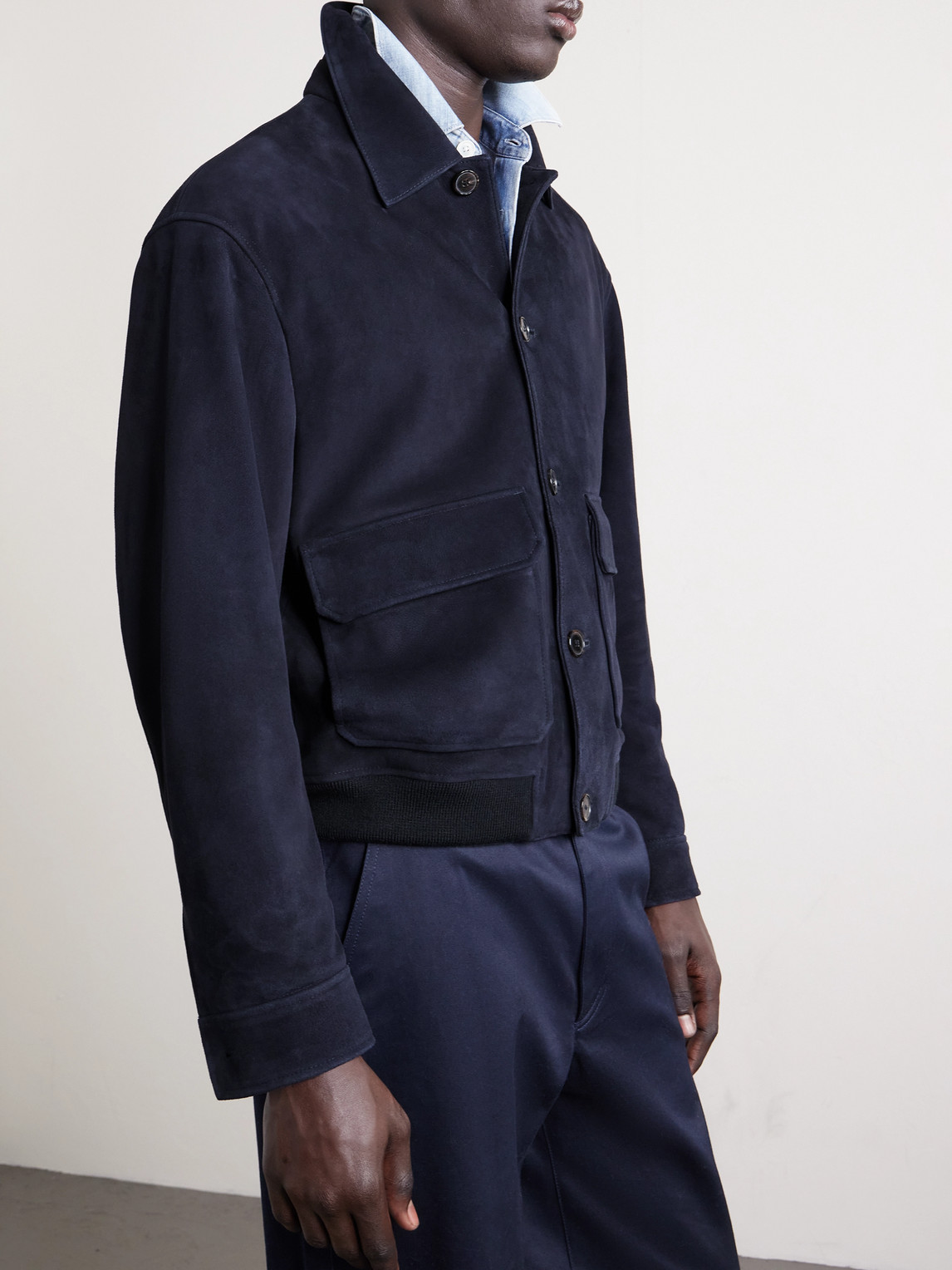 Frame Buttoned Suede Jacket In Blue