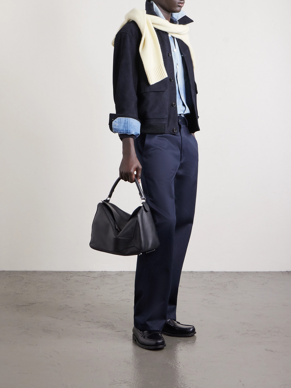 Frame Buttoned Suede Jacket In Blue