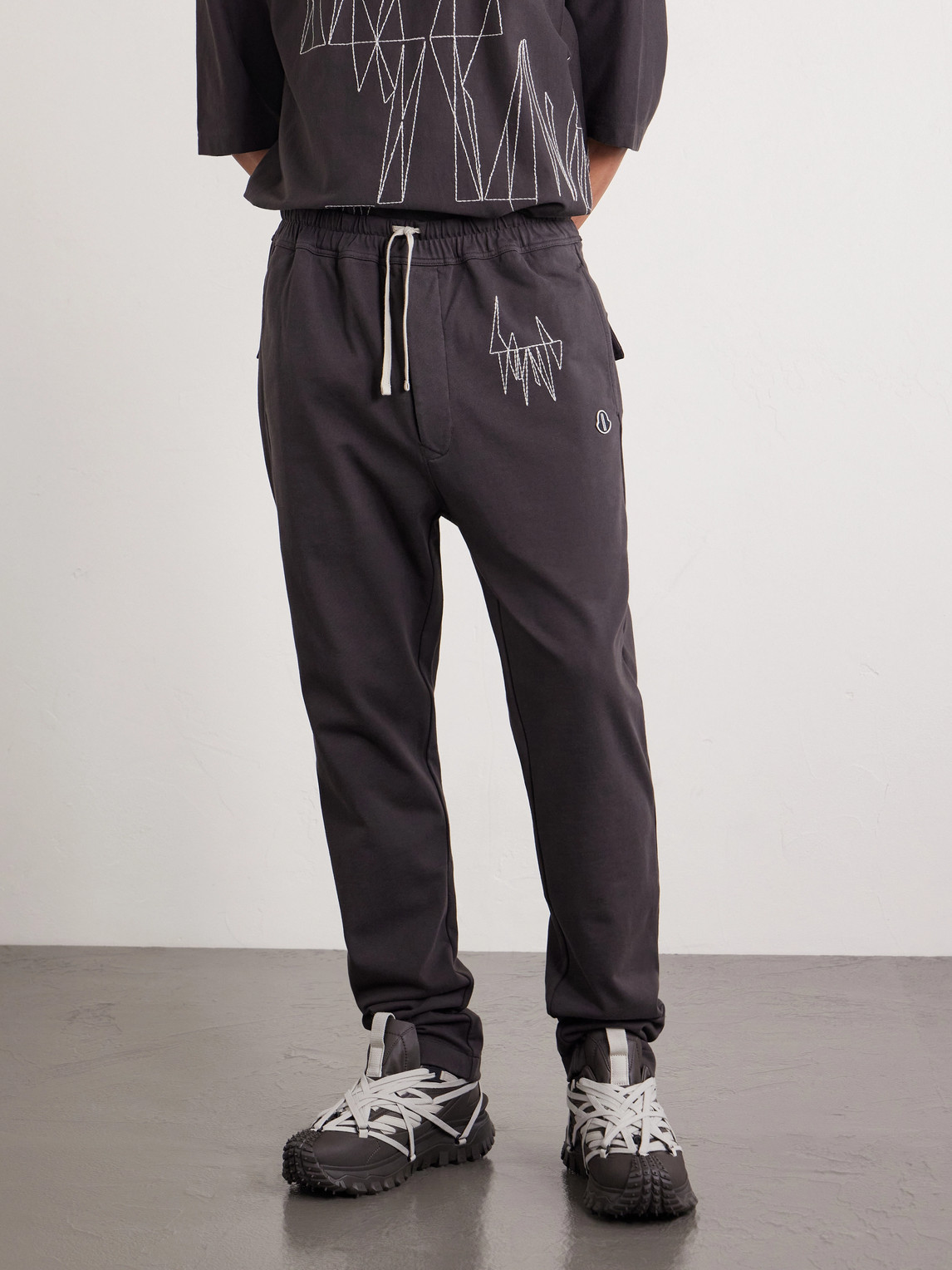  Rick Owens - Moncler Straight-leg Logo-appliquéd Embroidered Cotton-jersey Sweatpants - Men - Brown - S 
