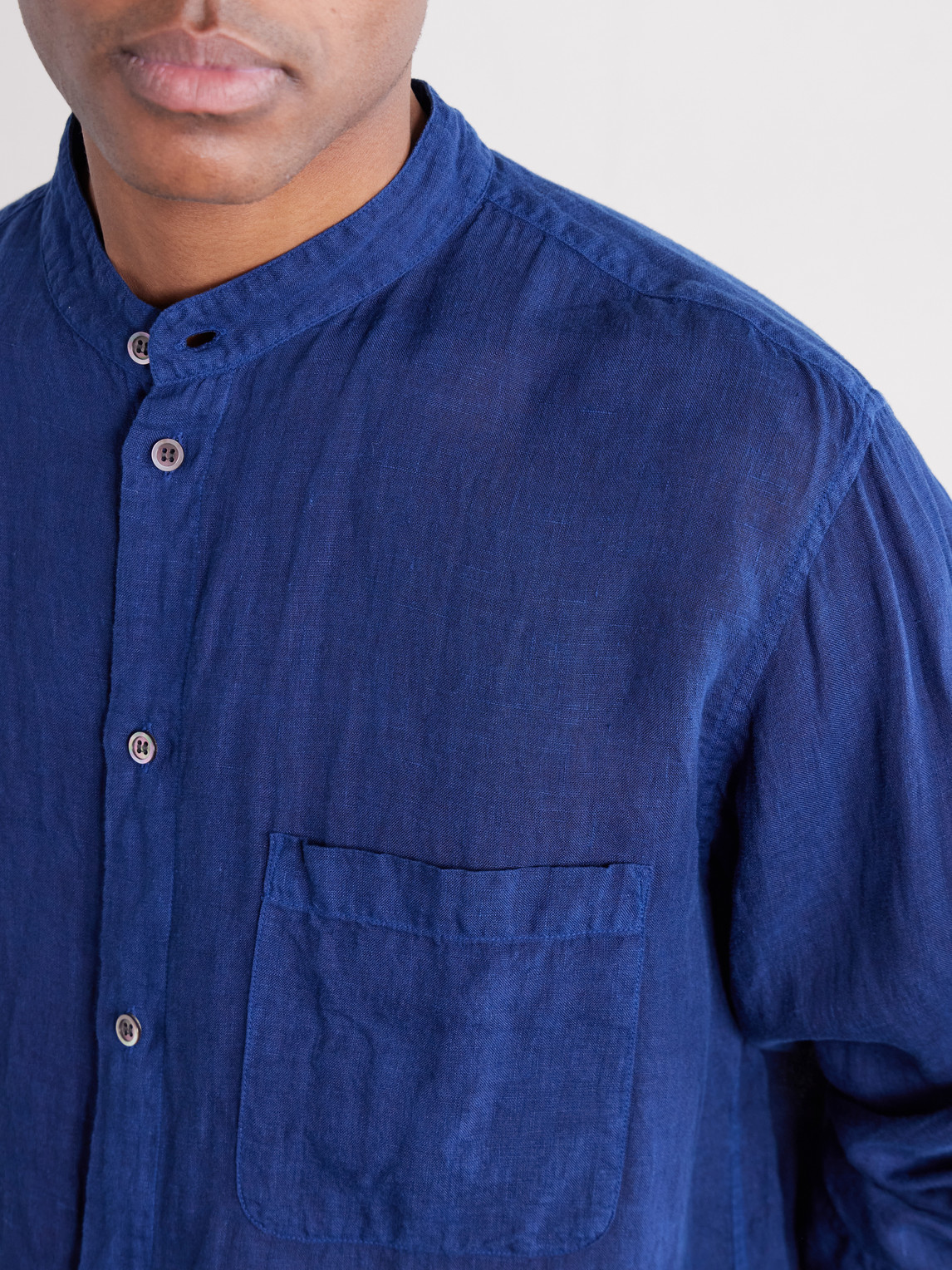 Grandad-Collar Linen-Chambray Shirt