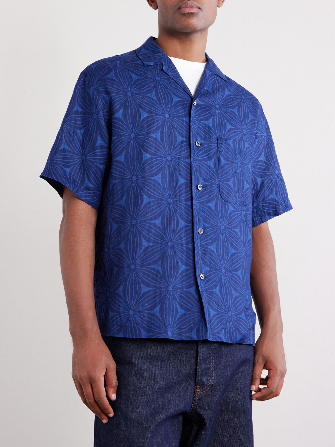Sakura Camp-Collar Indigo-Dyed Floral-Print Linen