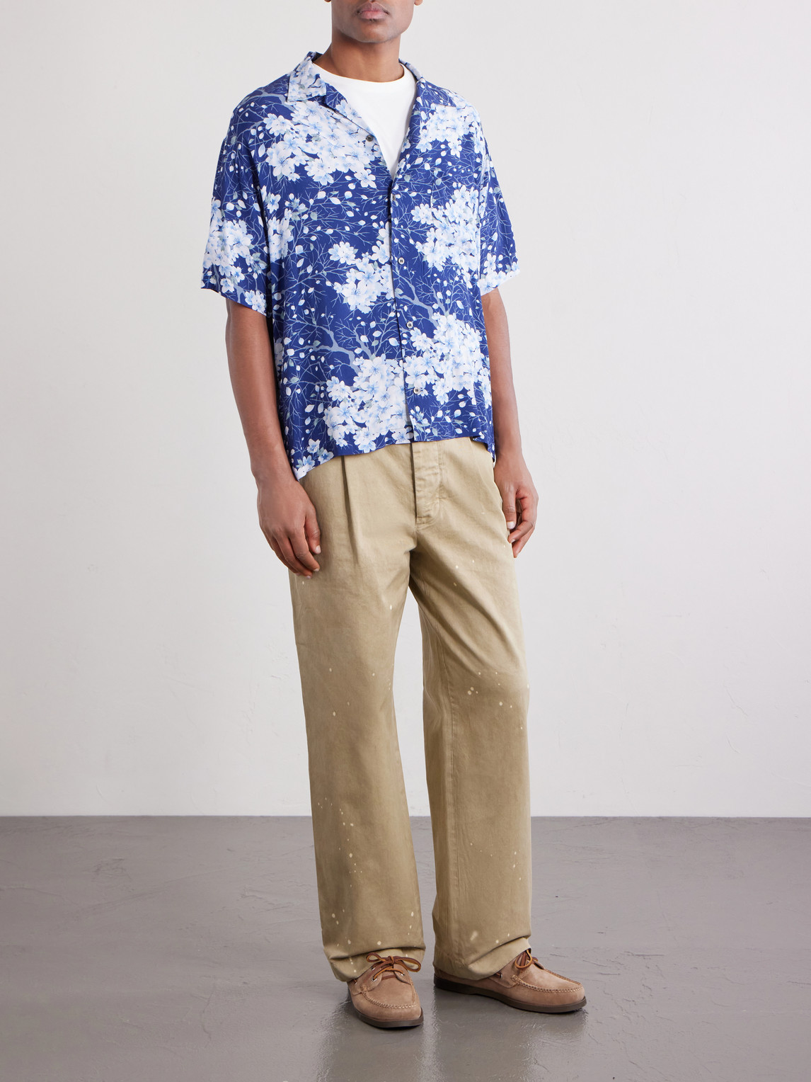 Sakura Kaza Convertible-Collar Woven Shirt