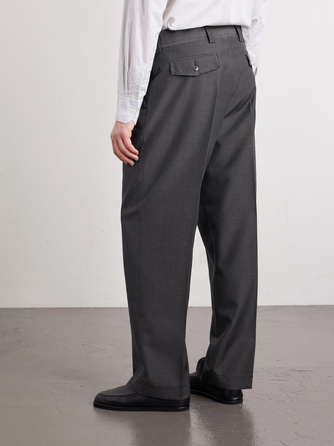  Mfpen - Straight-leg Pleated Wool Trousers - Men - Gray - S 