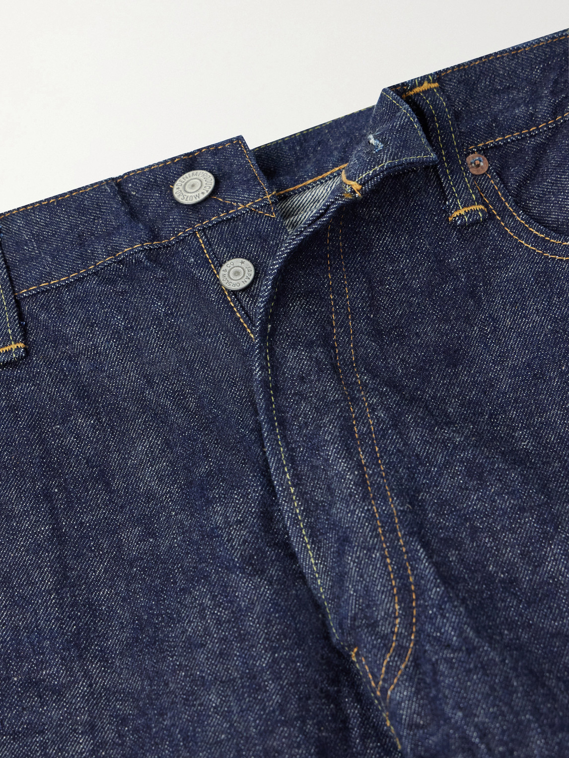 105Xx Straight-Leg Jeans